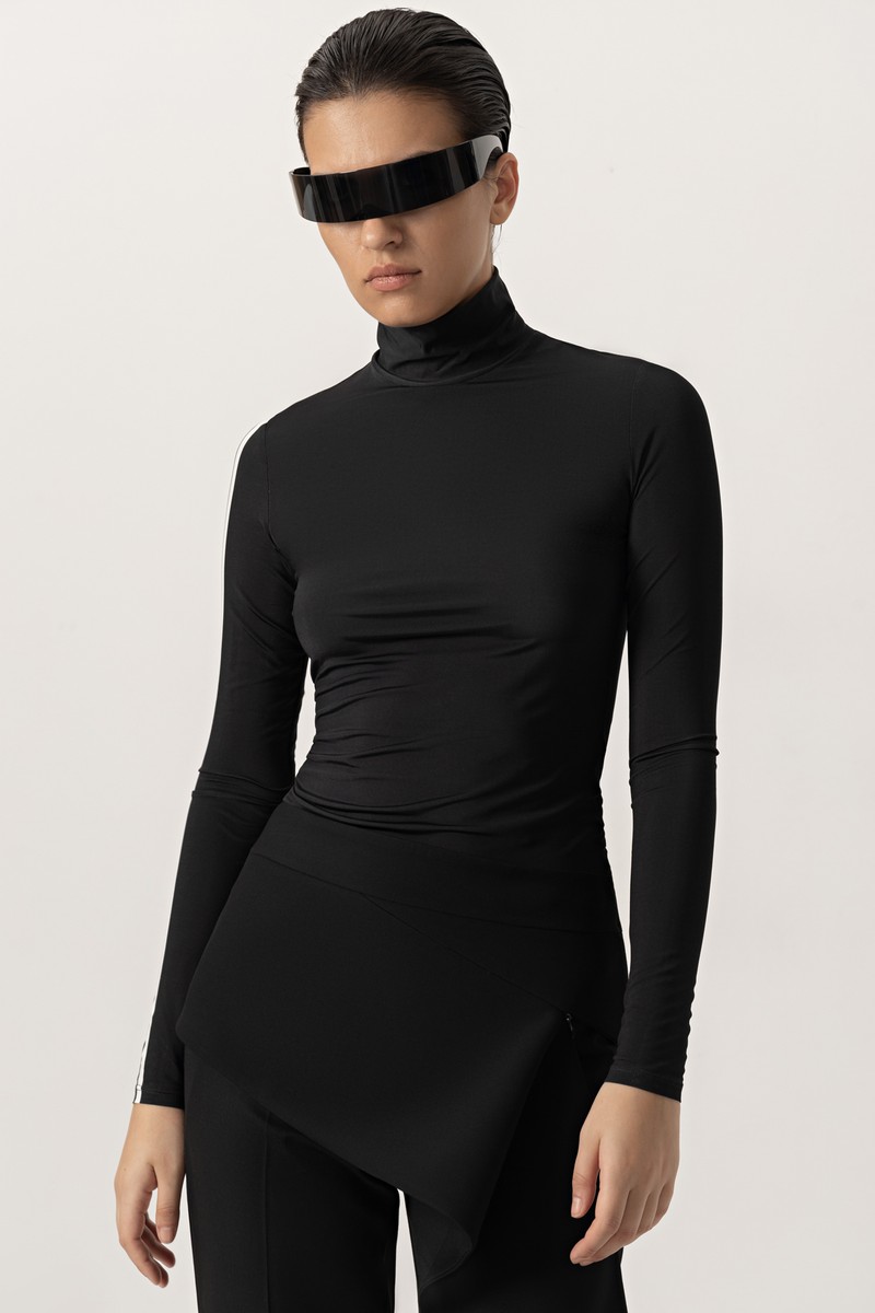 Асимметричный пояс VASSA&Co, пол женский, цвет черный, фото №2