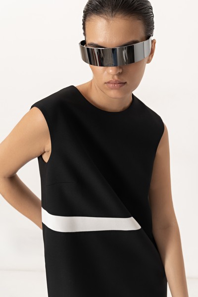 Удлиненный жилет с разрезом VASSA&Co, пол женский, цвет черный, фото №5