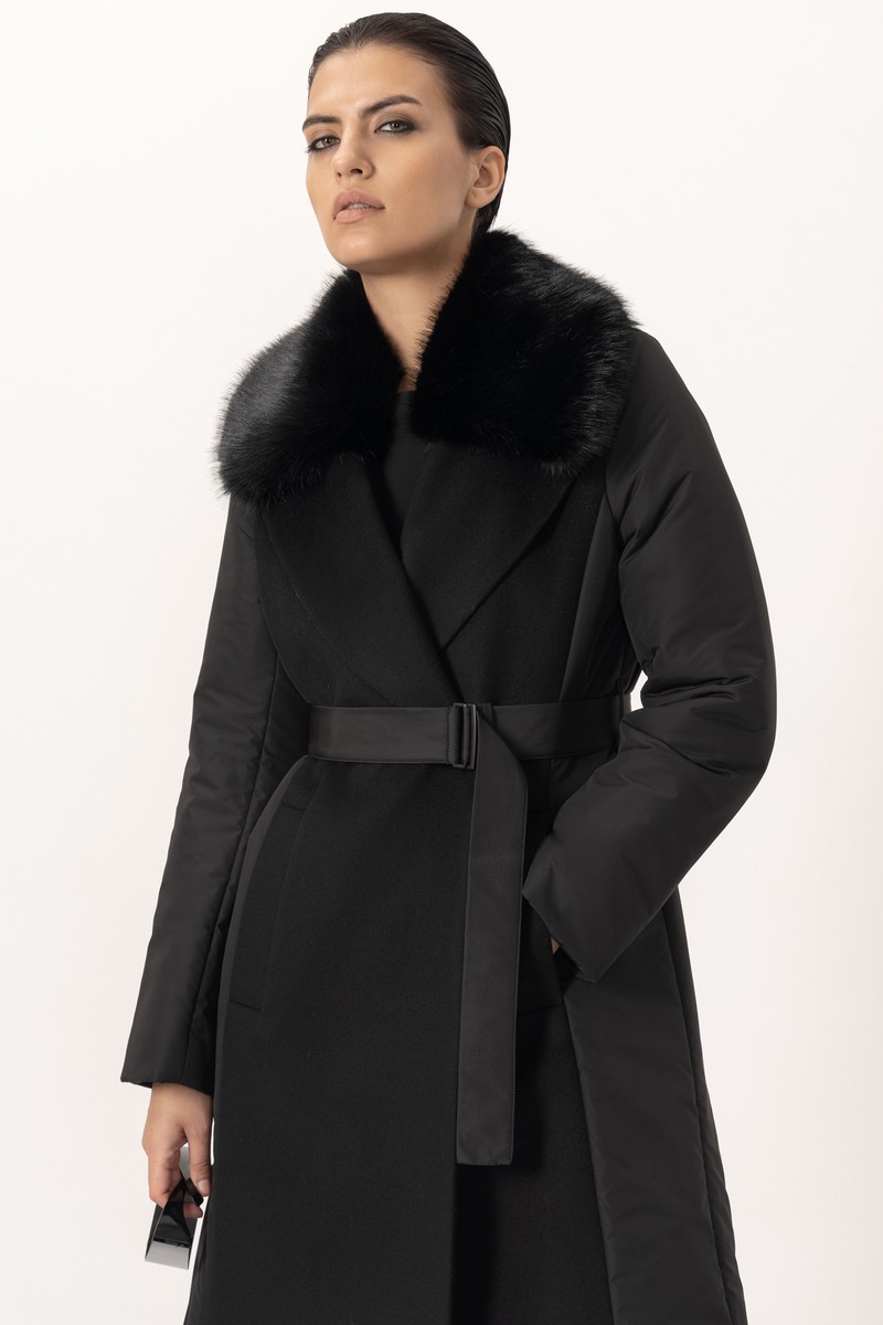 Coat female ПАЛЬТО VASSA&Co Black 3