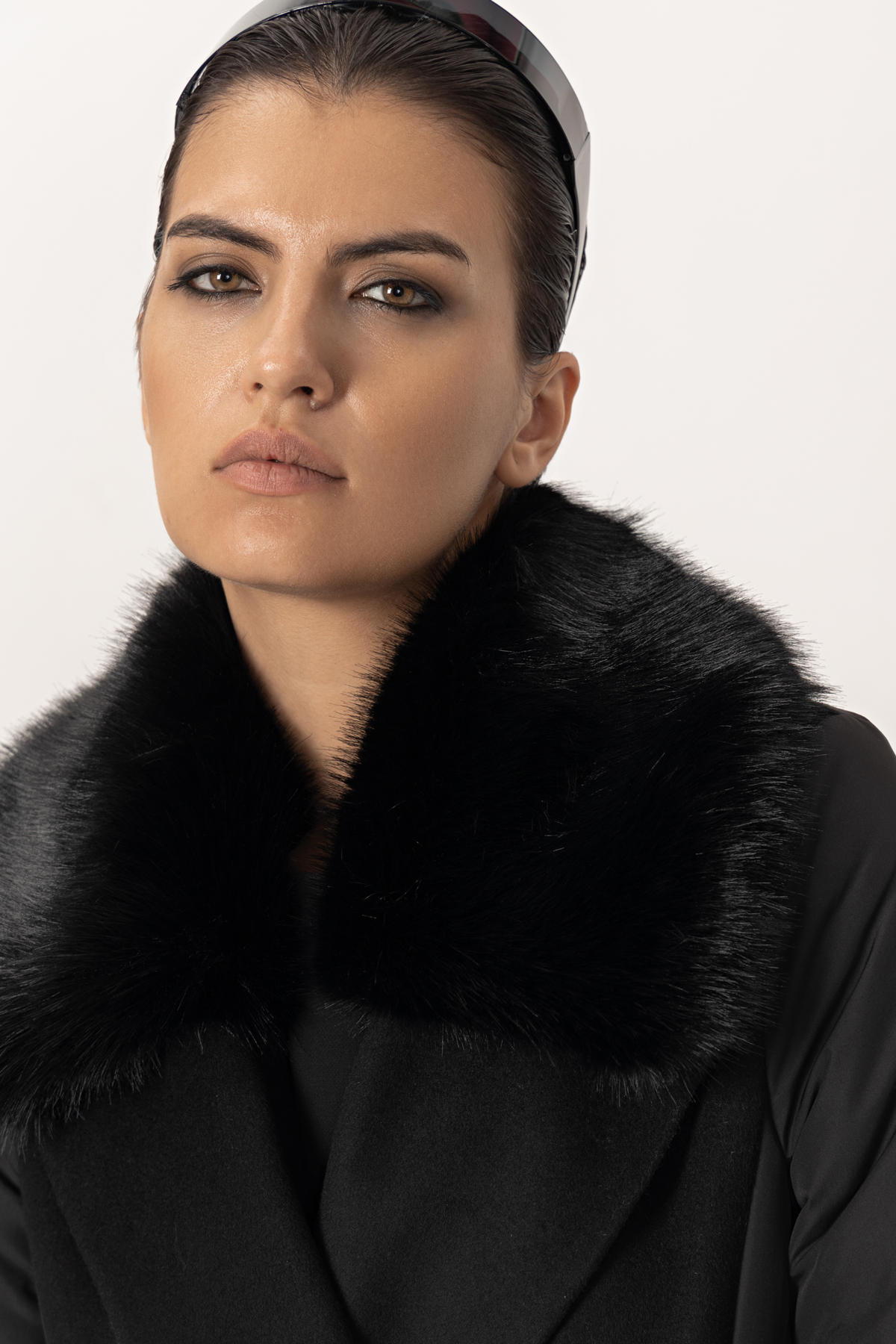 Coat VASSA&Co, пол female, цвет Black