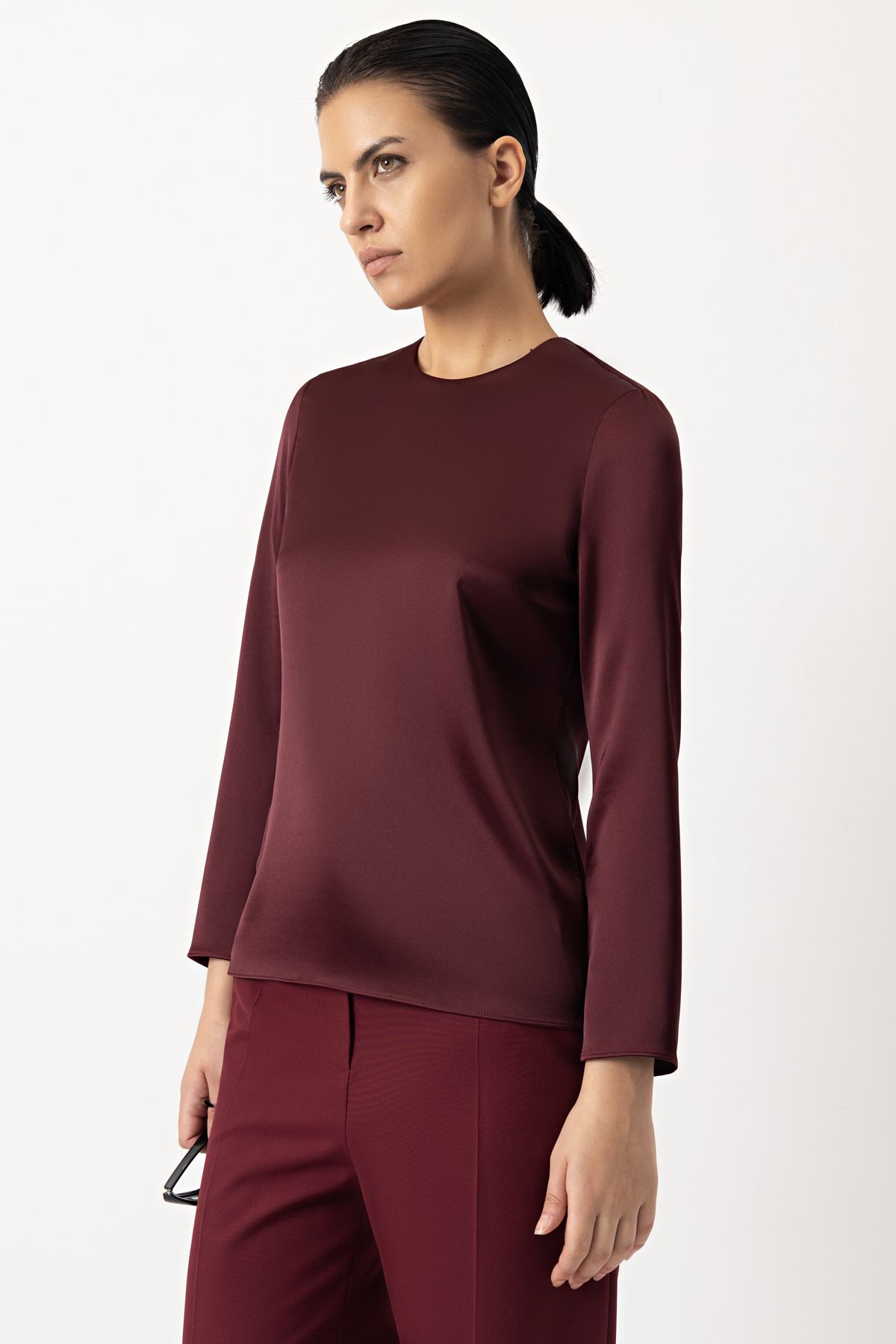 Blouse VASSA&Co, пол female, цвет red
