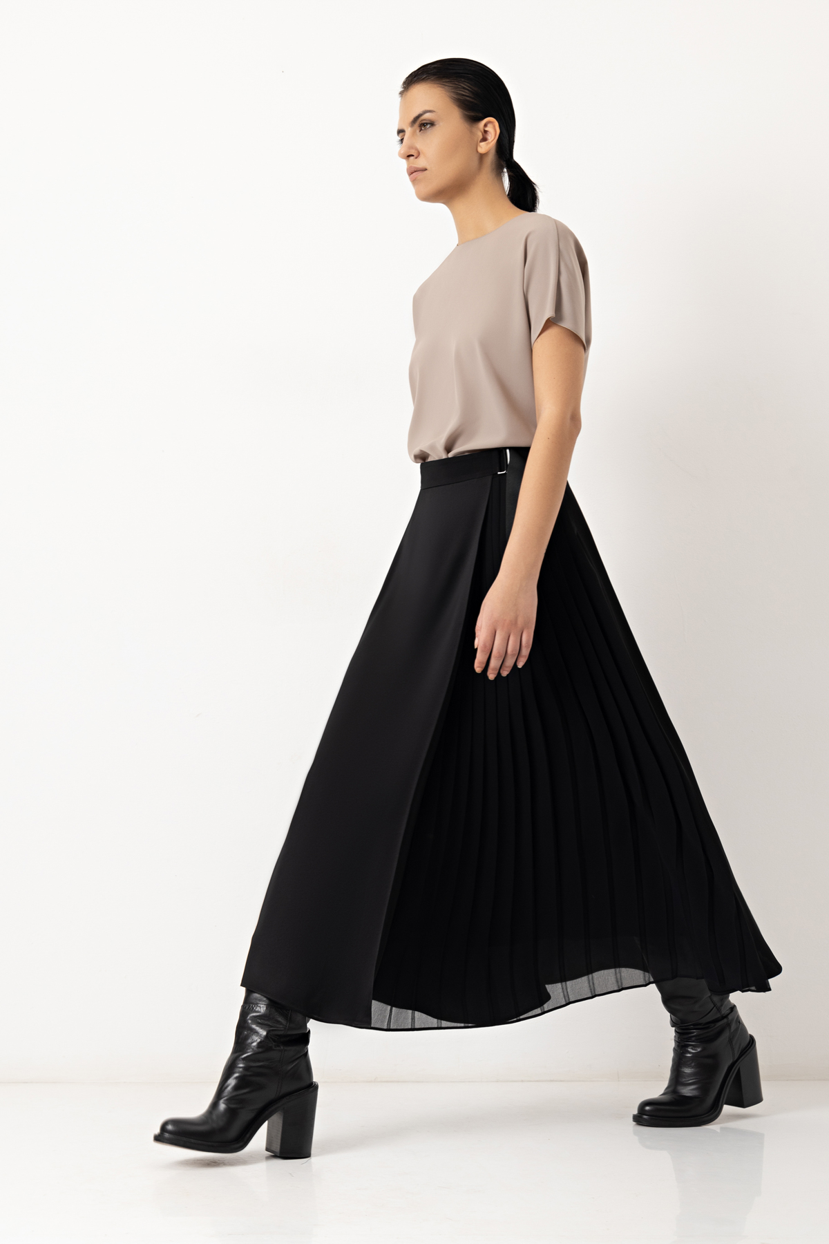 Юбка VASSA&Co, пол женский, цвет черный