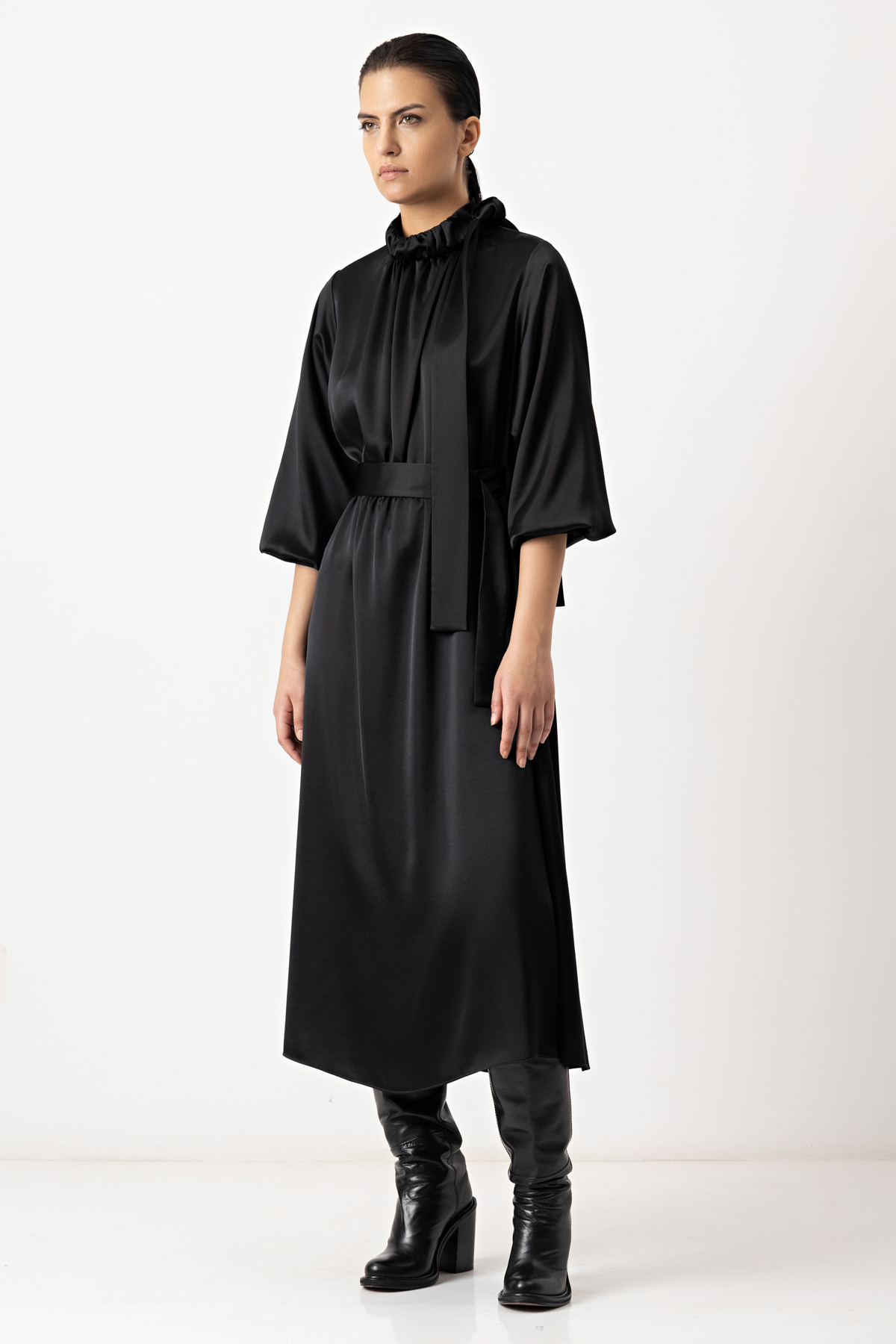 Dress VASSA&Co, пол female, цвет black