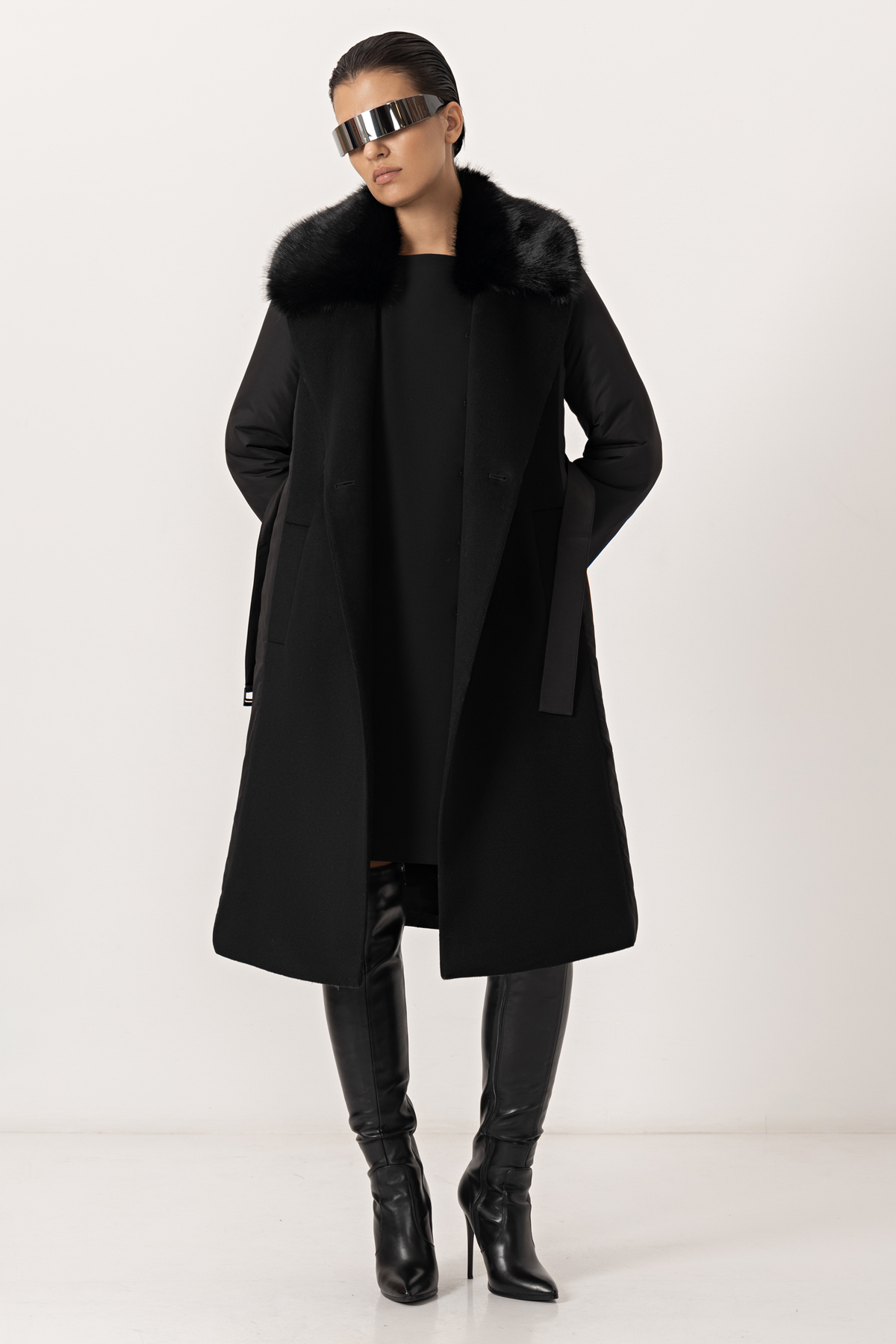 Coat VASSA&Co, пол female, цвет Black