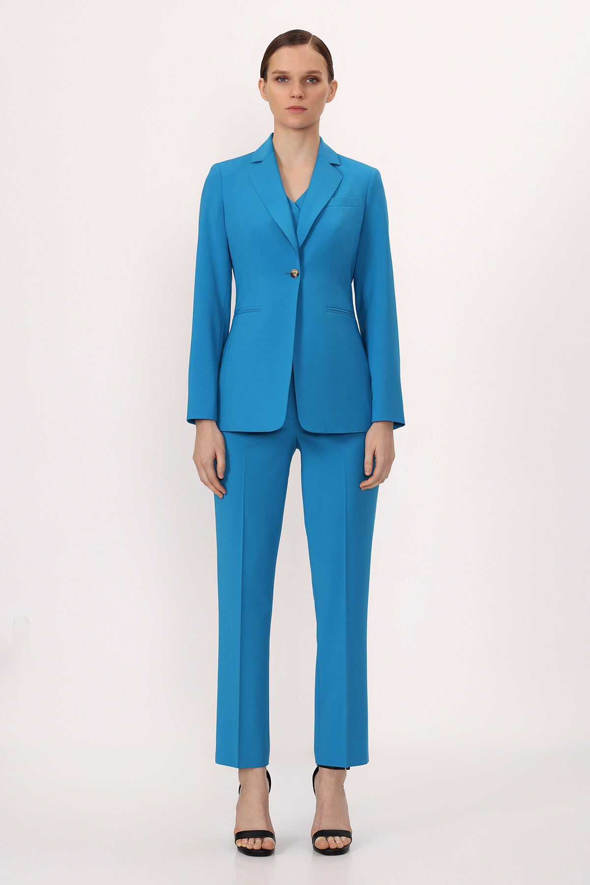 Jacket VASSA&Co, пол female, цвет голубой