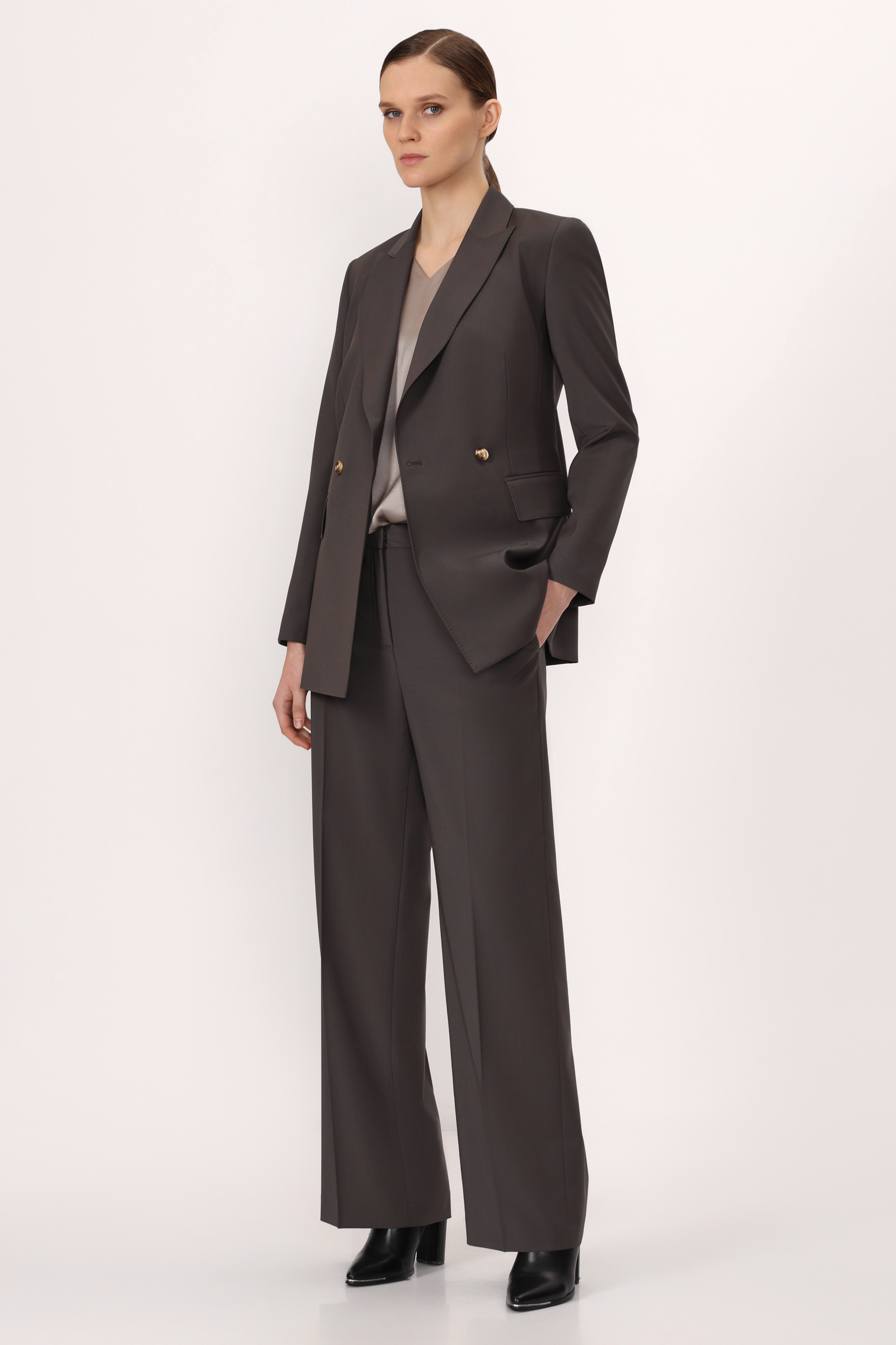 Двубортный жакет VASSA&Co, пол женский, цвет коричневый