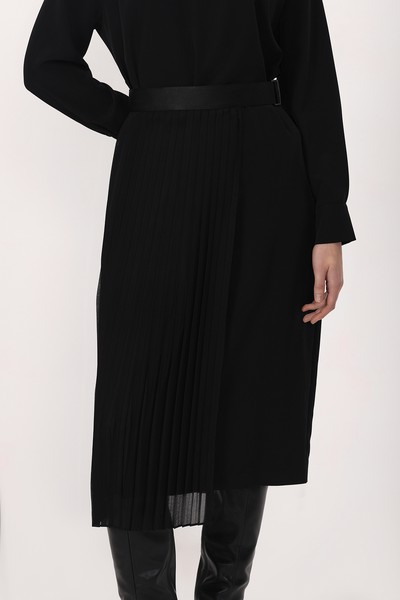 Платье со съемным фартуком VASSA&Co, пол женский, цвет черный, фото №4