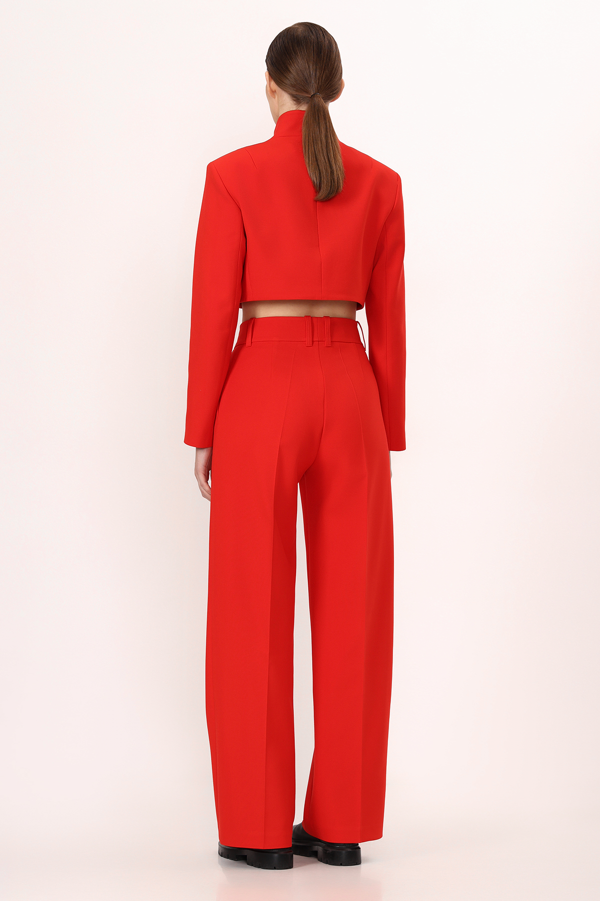 Кроп-жакет VASSA&Co, пол женский, цвет красный