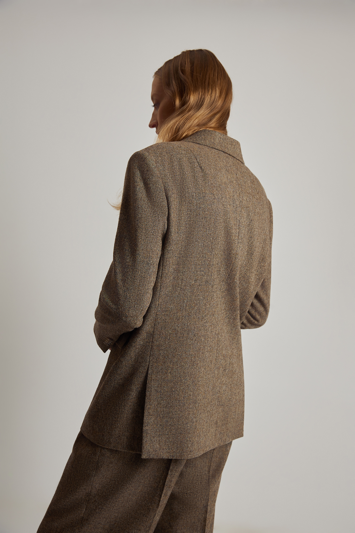 Жакет VASSA CODE, пол женский, цвет коричневый