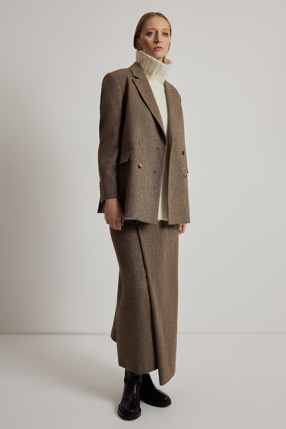 Vest VASSA CODE, пол female, цвет white