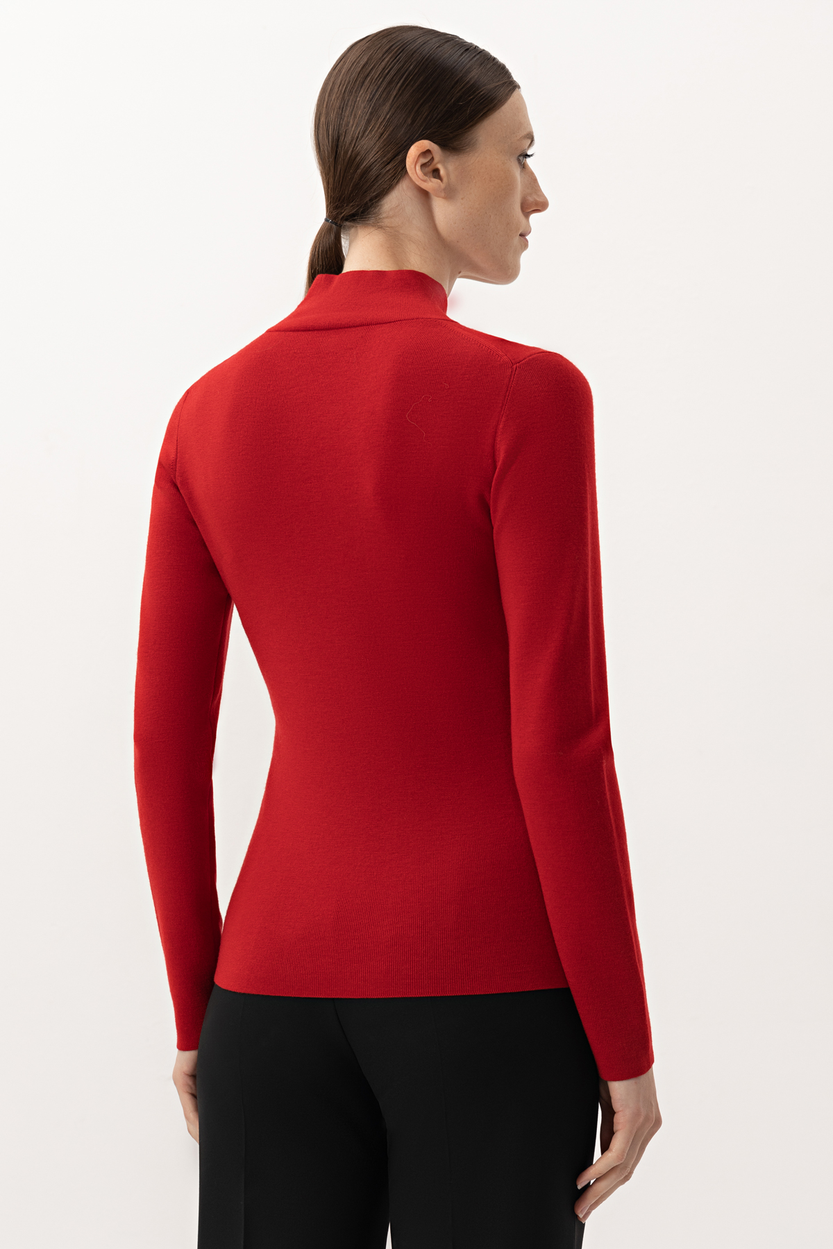 Водолазка из шерсти VASSA&Co, пол female, цвет red