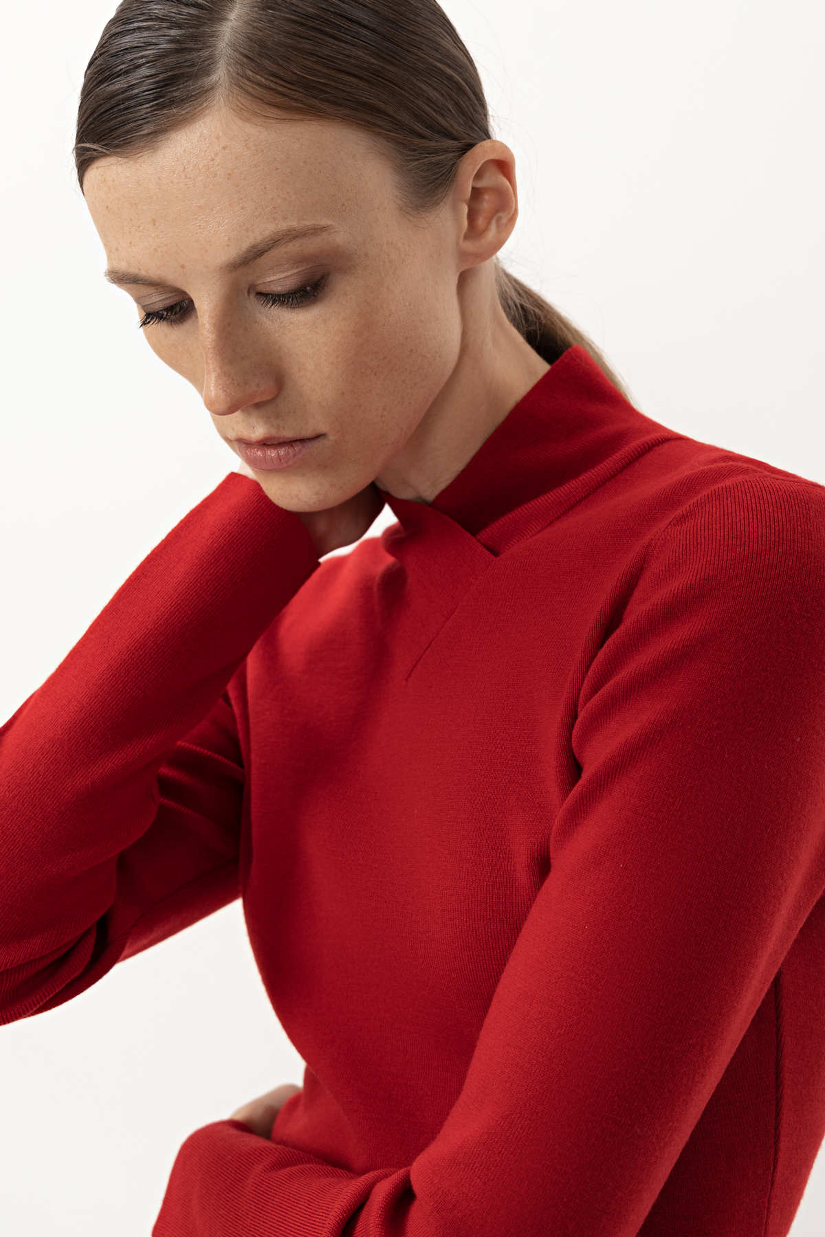 Водолазка из шерсти VASSA&Co, пол female, цвет red