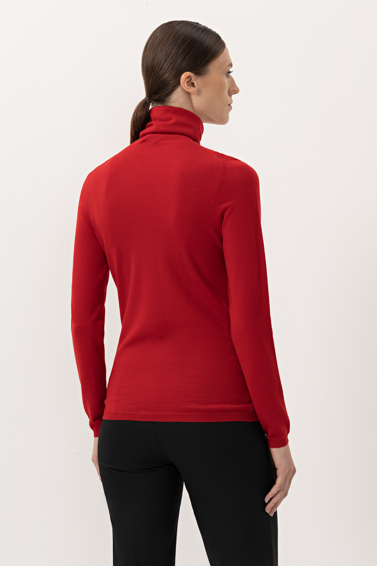 Водолазка из шерсти VASSA&Co, пол female, цвет red