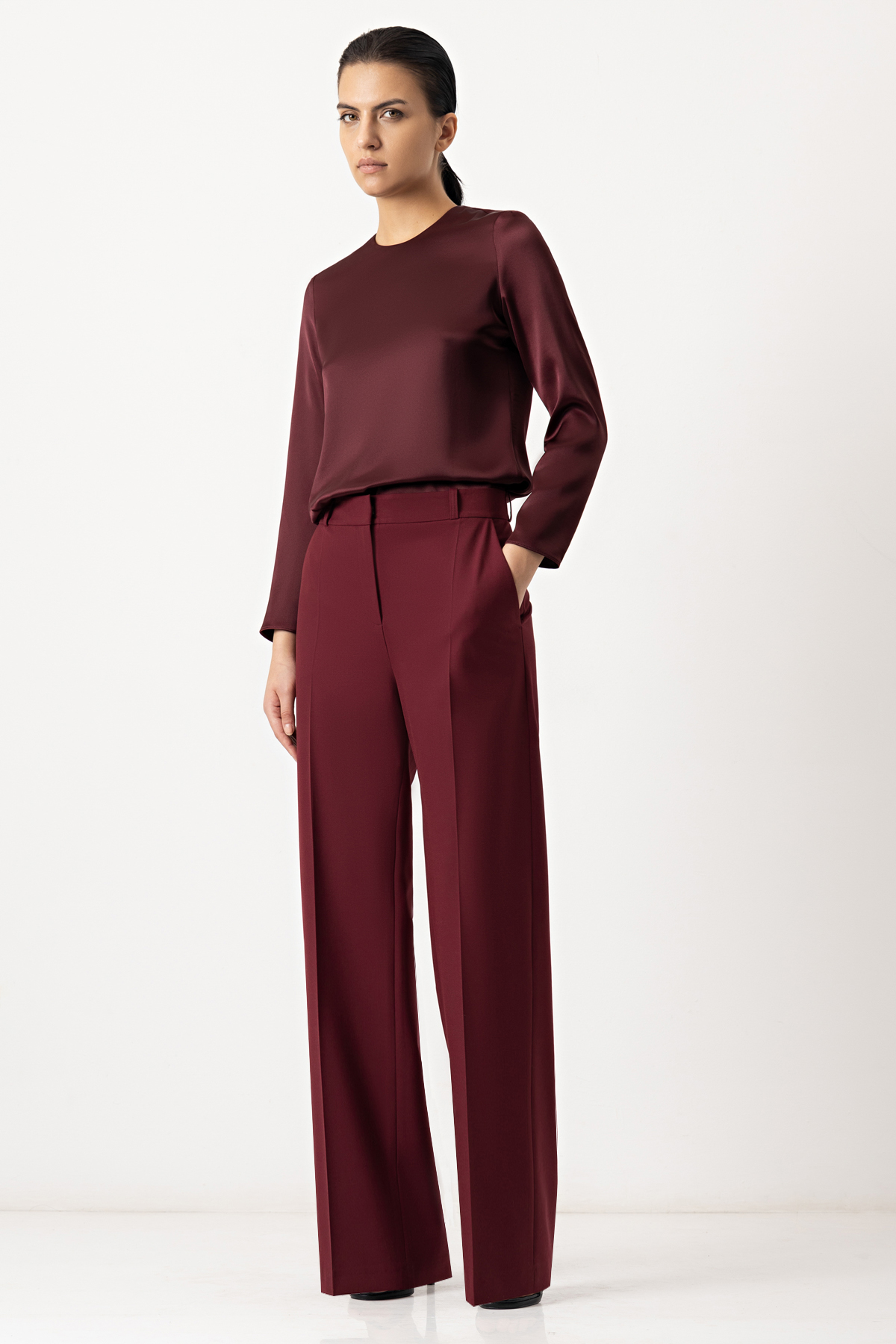 Blouse VASSA&Co, пол female, цвет red