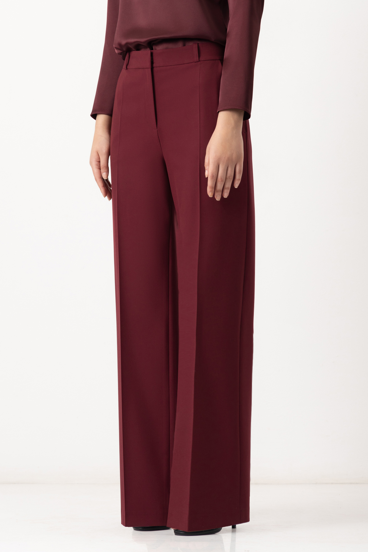 Брюки VASSA&Co, пол женский, цвет красный