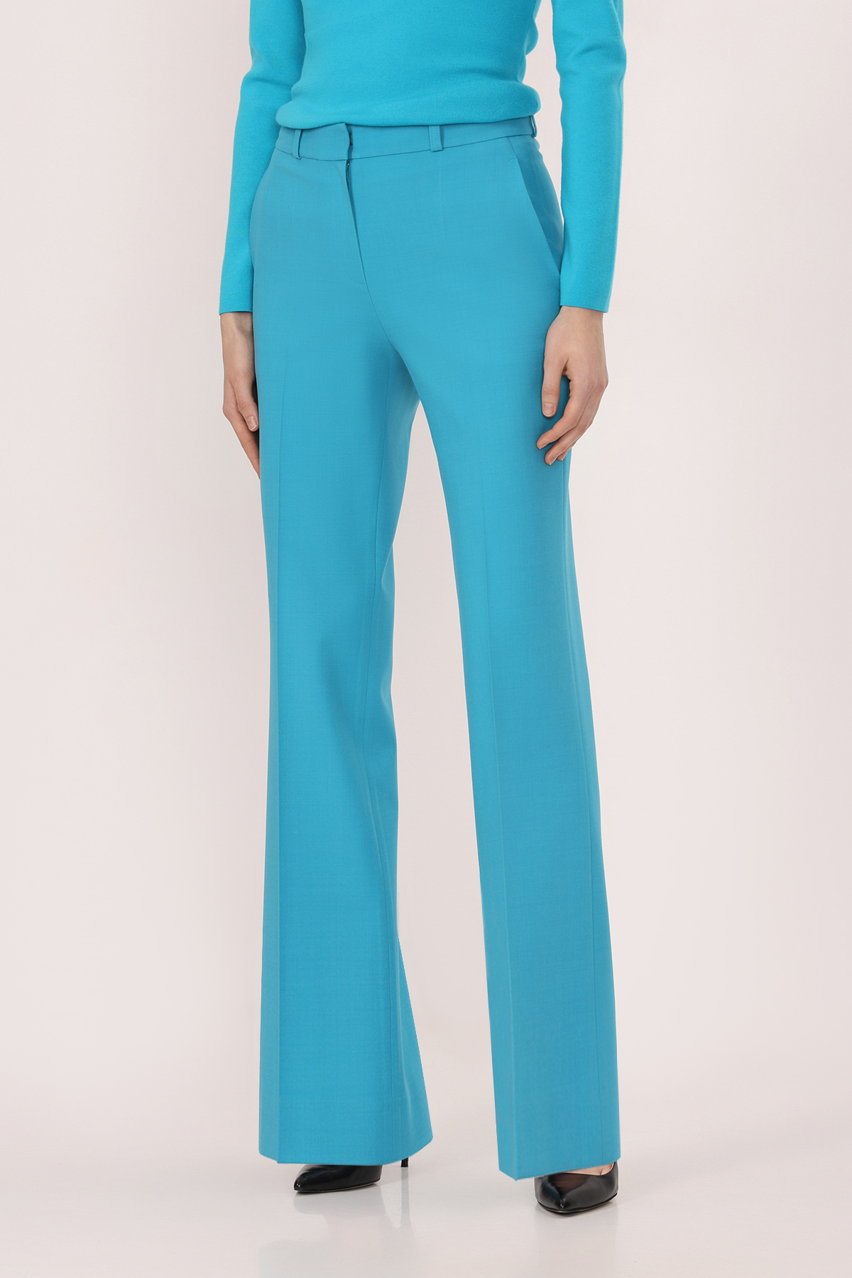 Брюки VASSA&Co, пол женский, цвет голубой