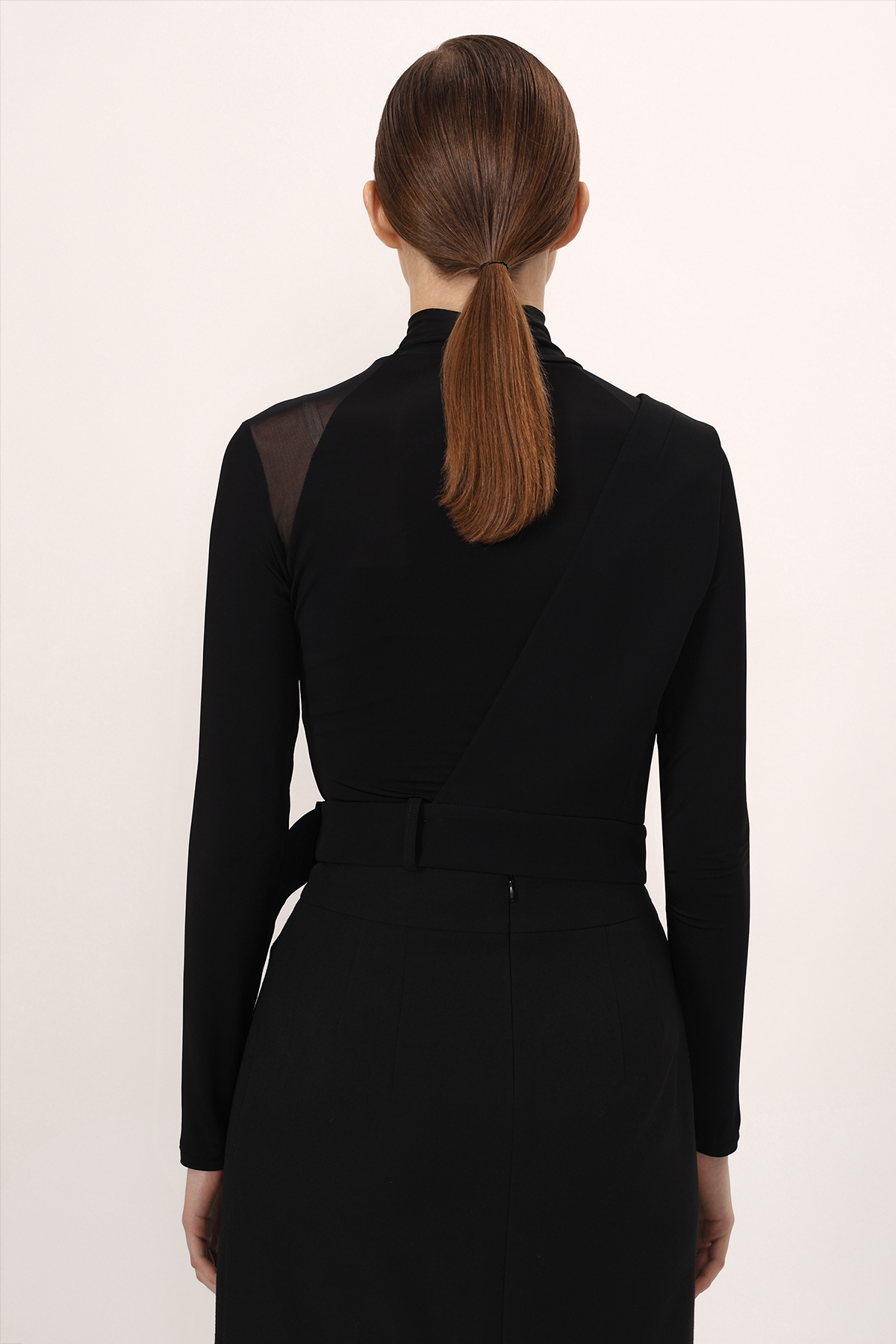 Жилет на одно плечо VASSA&Co, пол женский, цвет черный