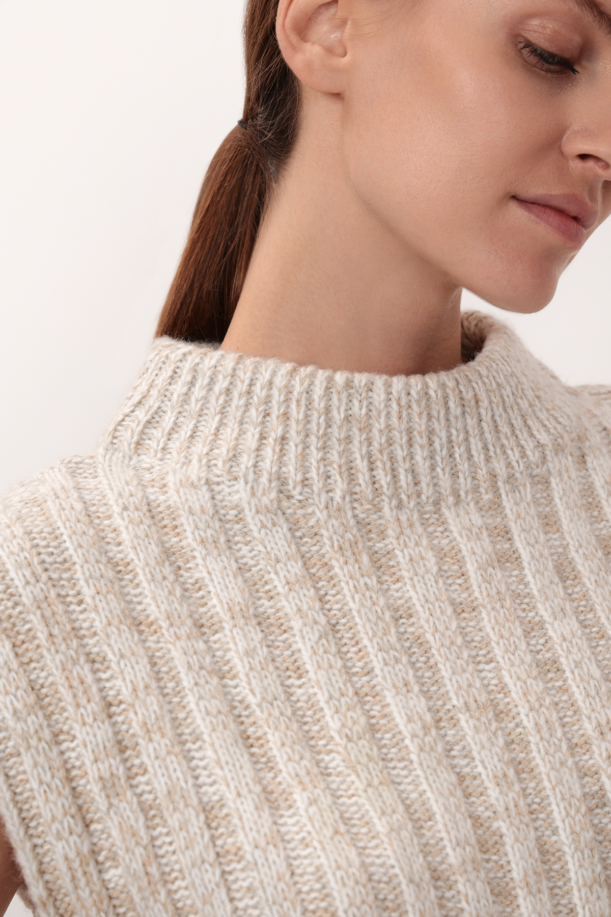 Жилет VASSA CODE, пол женский, цвет коричневый