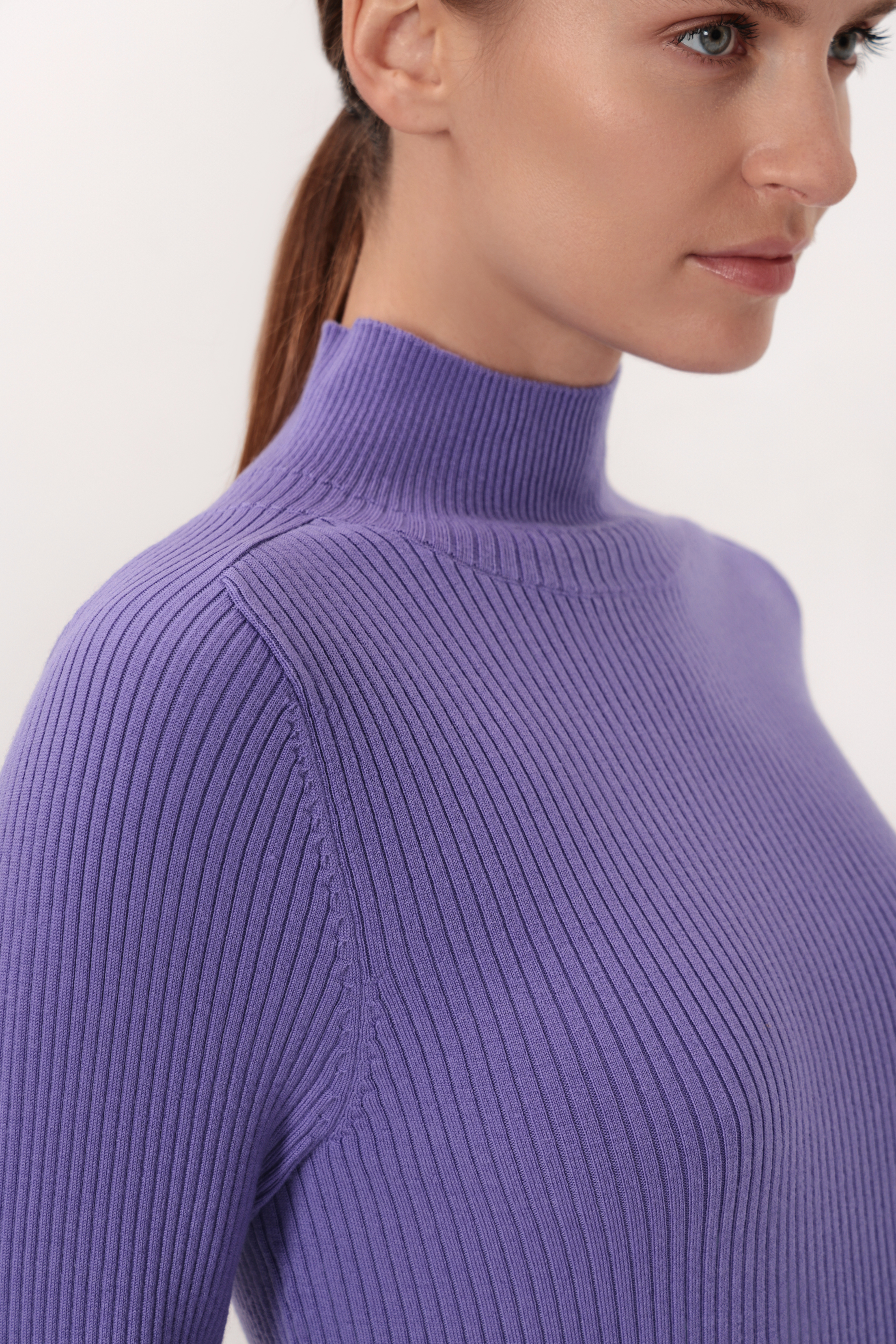 Водолазка с шерстью VASSA&Co, пол female, цвет violet