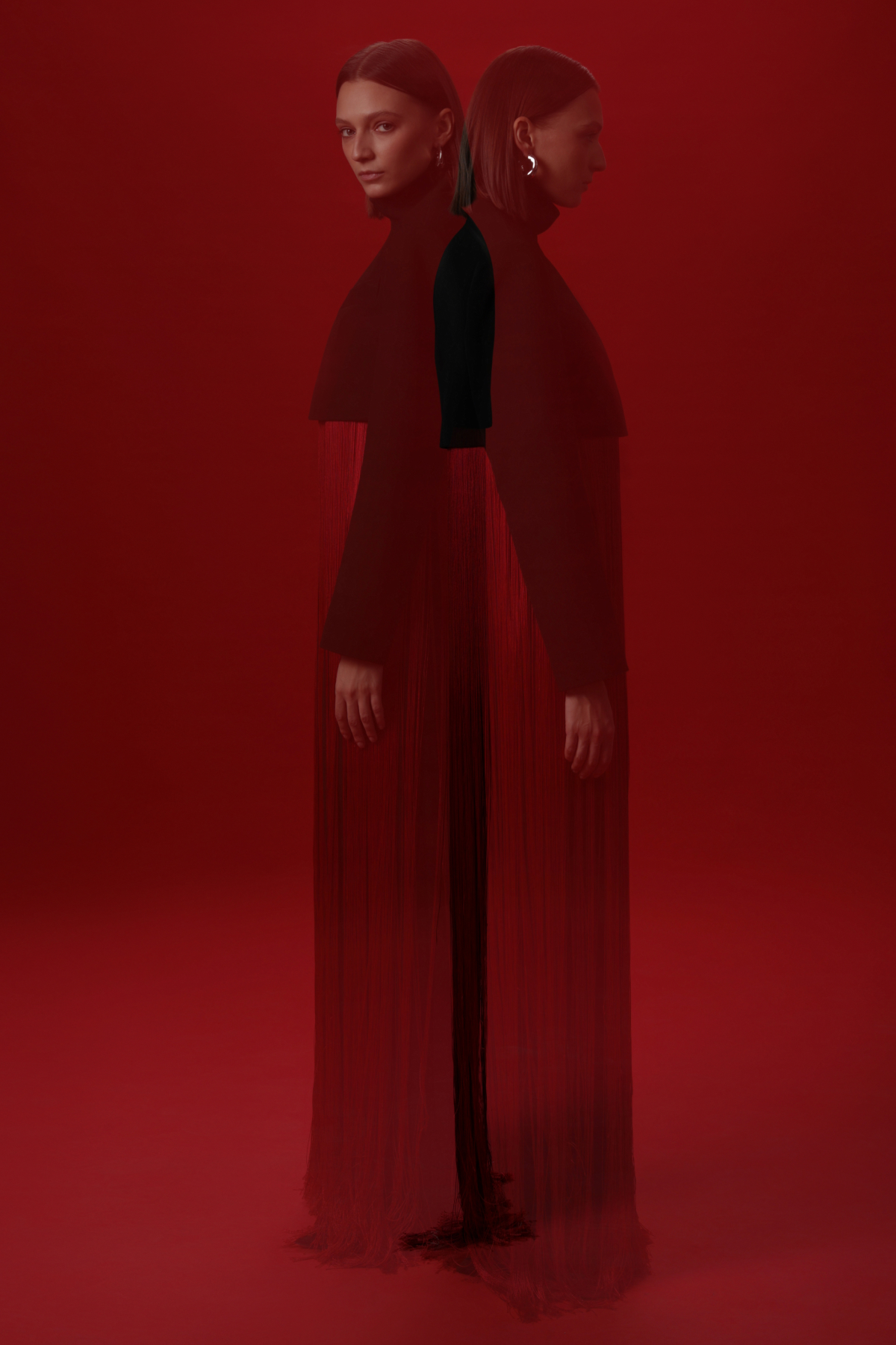 Кроп-жакет VASSA&Co, пол женский, цвет черный