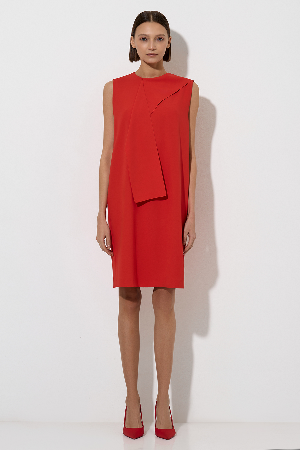 Платье с воротником-шарфом VASSA&Co, пол женский, цвет красный, фото №2