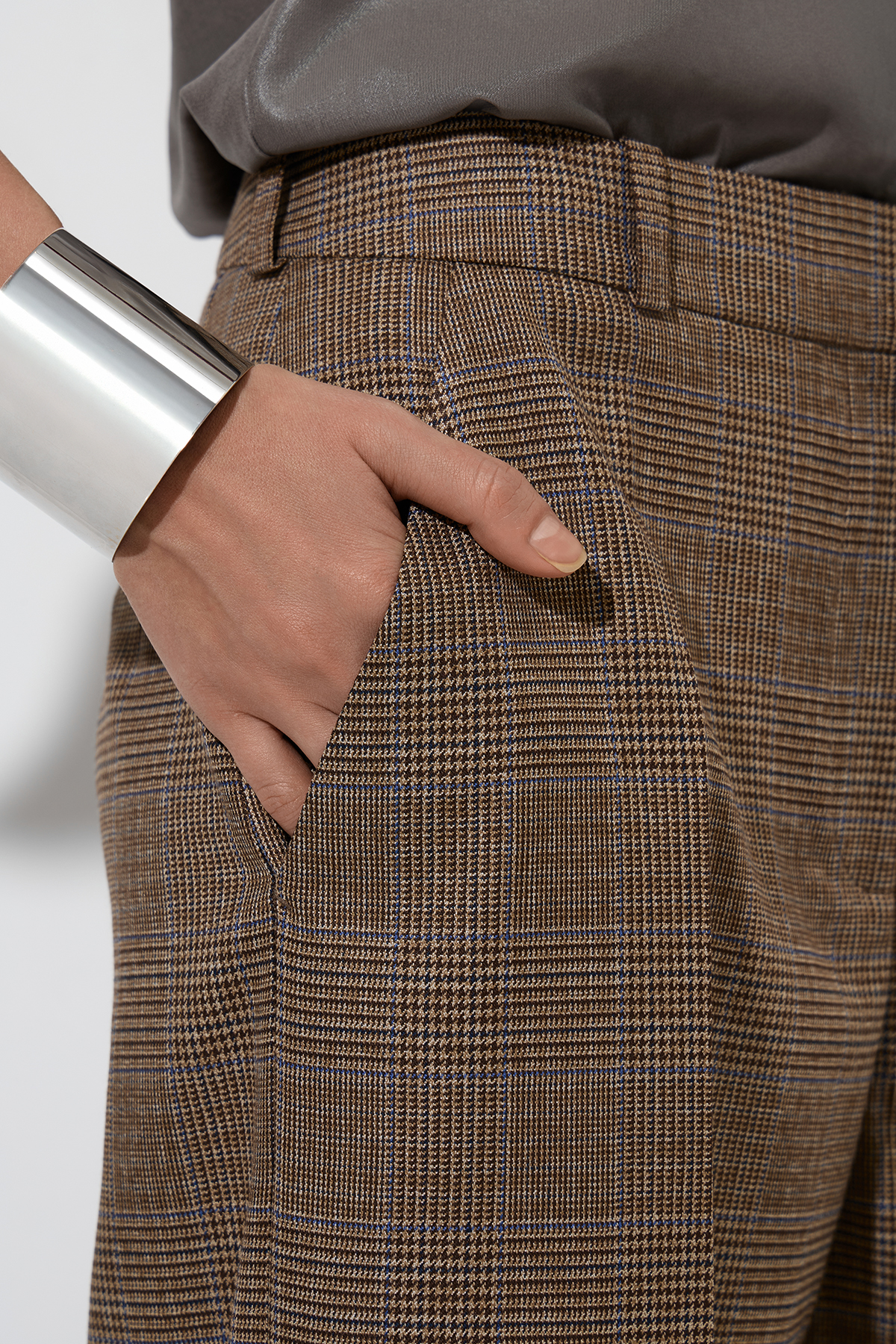 Trousers VASSA&Co, пол female, цвет brown, фото №8