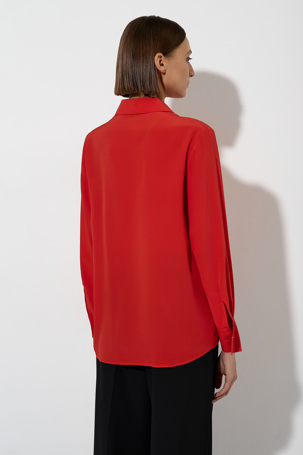 Blouse VASSA&Co, пол female, цвет red