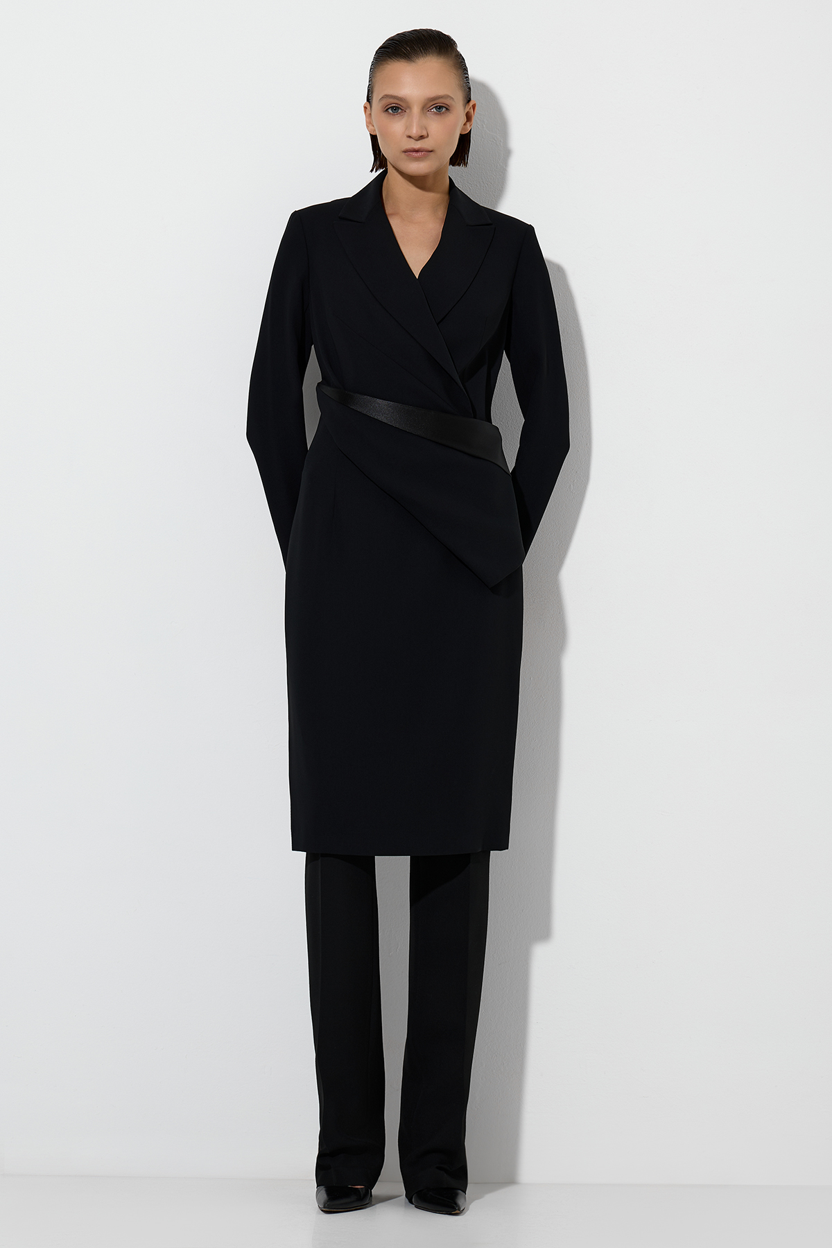 Платье VASSA&Co, пол женский, цвет черный