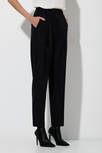 Брюки из шерсти и кашемира VASSA&Co, пол женский, цвет черный, фото №3