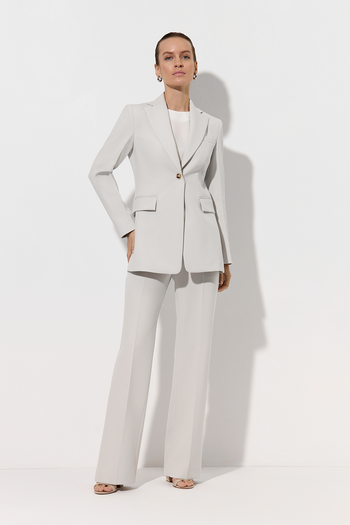 Однобортный жакет , пол женский, цвет белый, фото №4