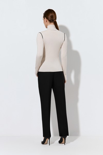 Водолазка из шерсти мериноса VASSA&Co, пол женский, цвет молочный, фото №4