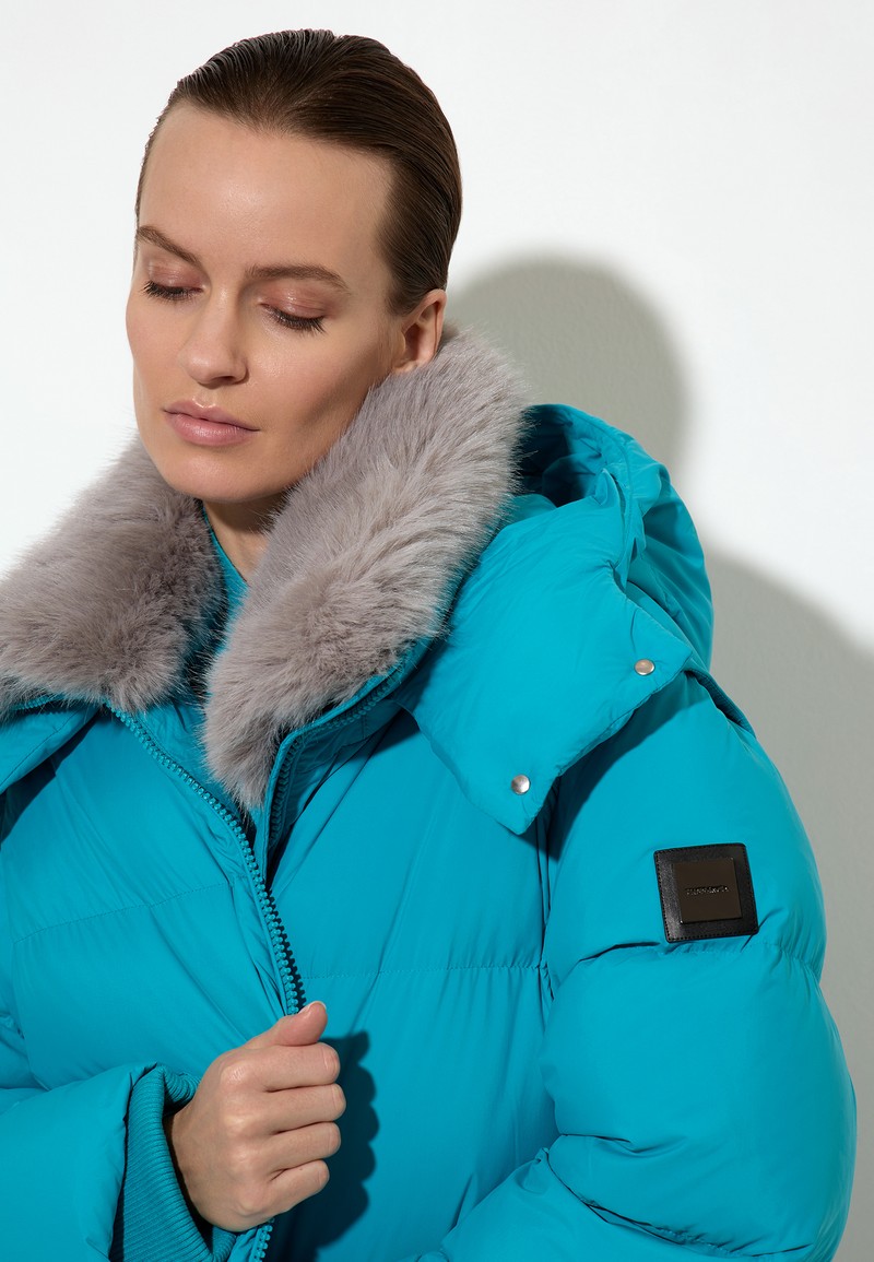 Пуховик VASSA&Co, пол female, цвет голубой, фото №4