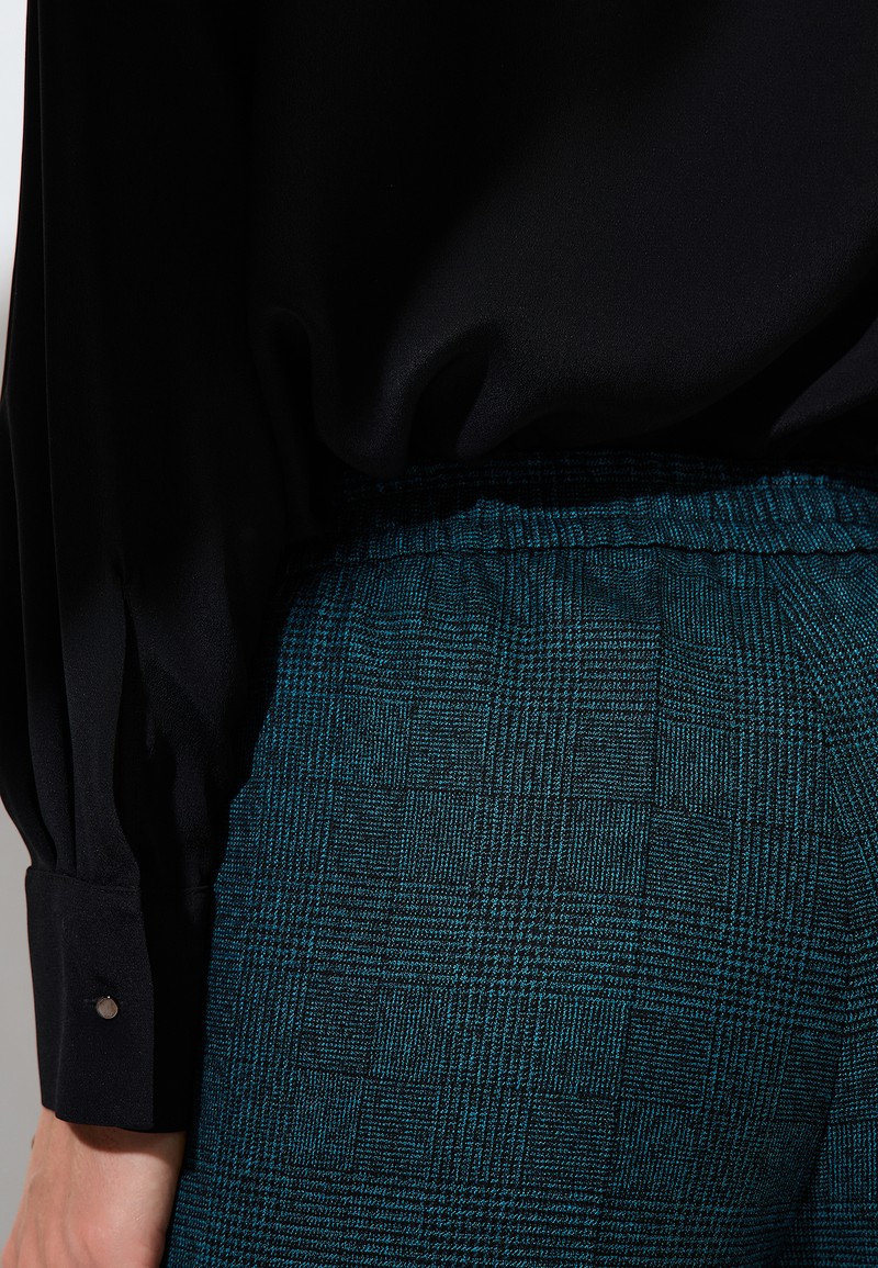 Trousers VASSA&Co, пол female, цвет зеленый, фото №6