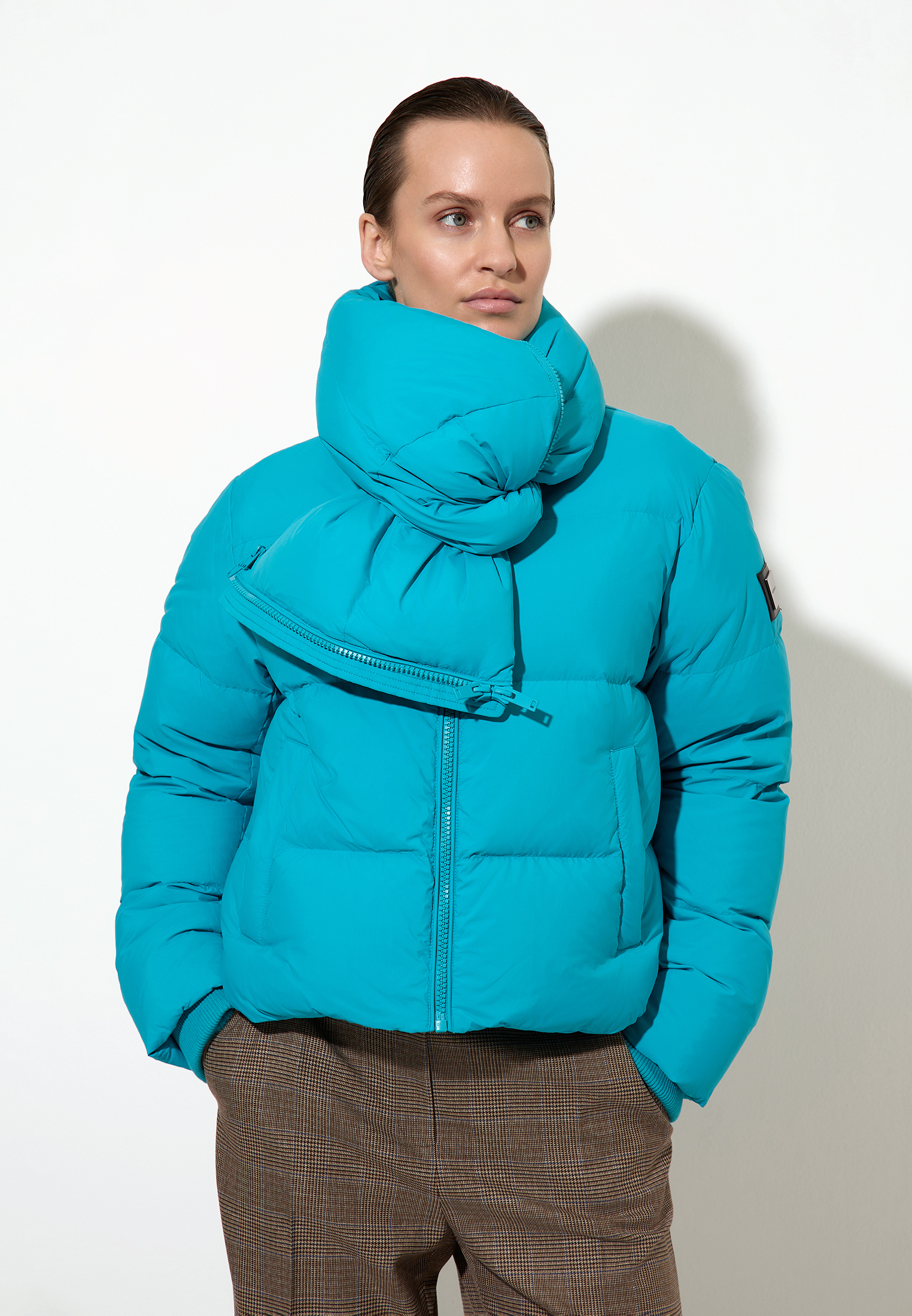 Пуховик-трансформер VASSA&Co, пол female, цвет голубой