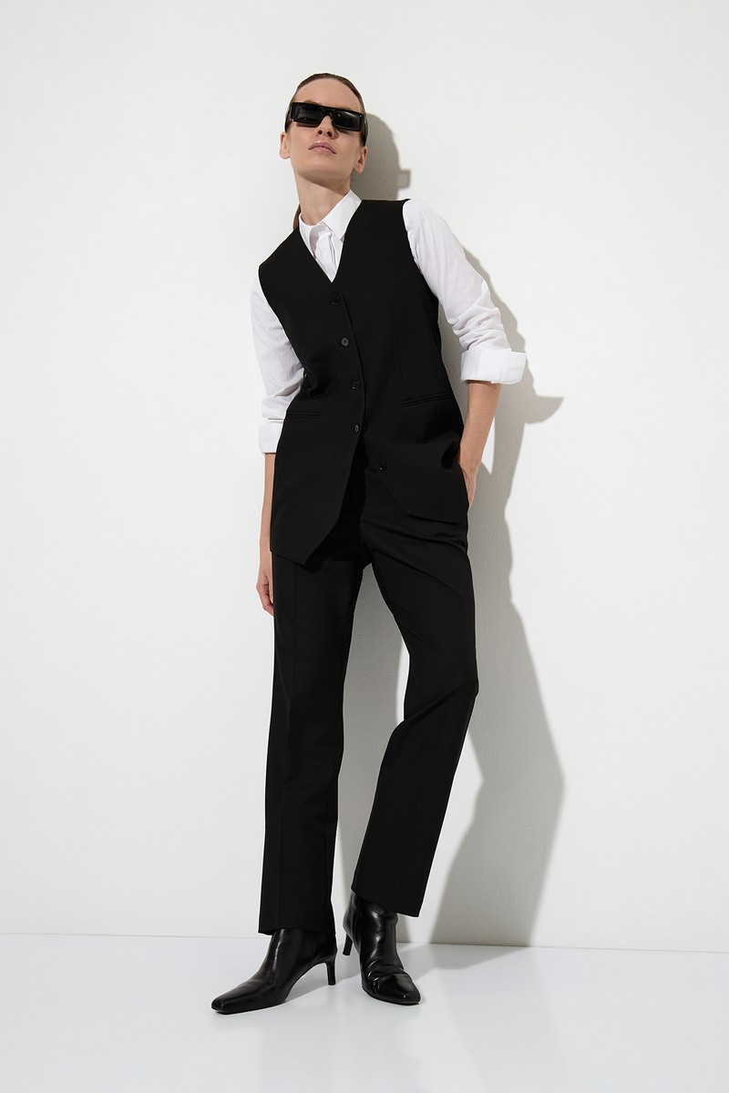 Vest female ЖИЛЕТ VASSA&Co Black 3