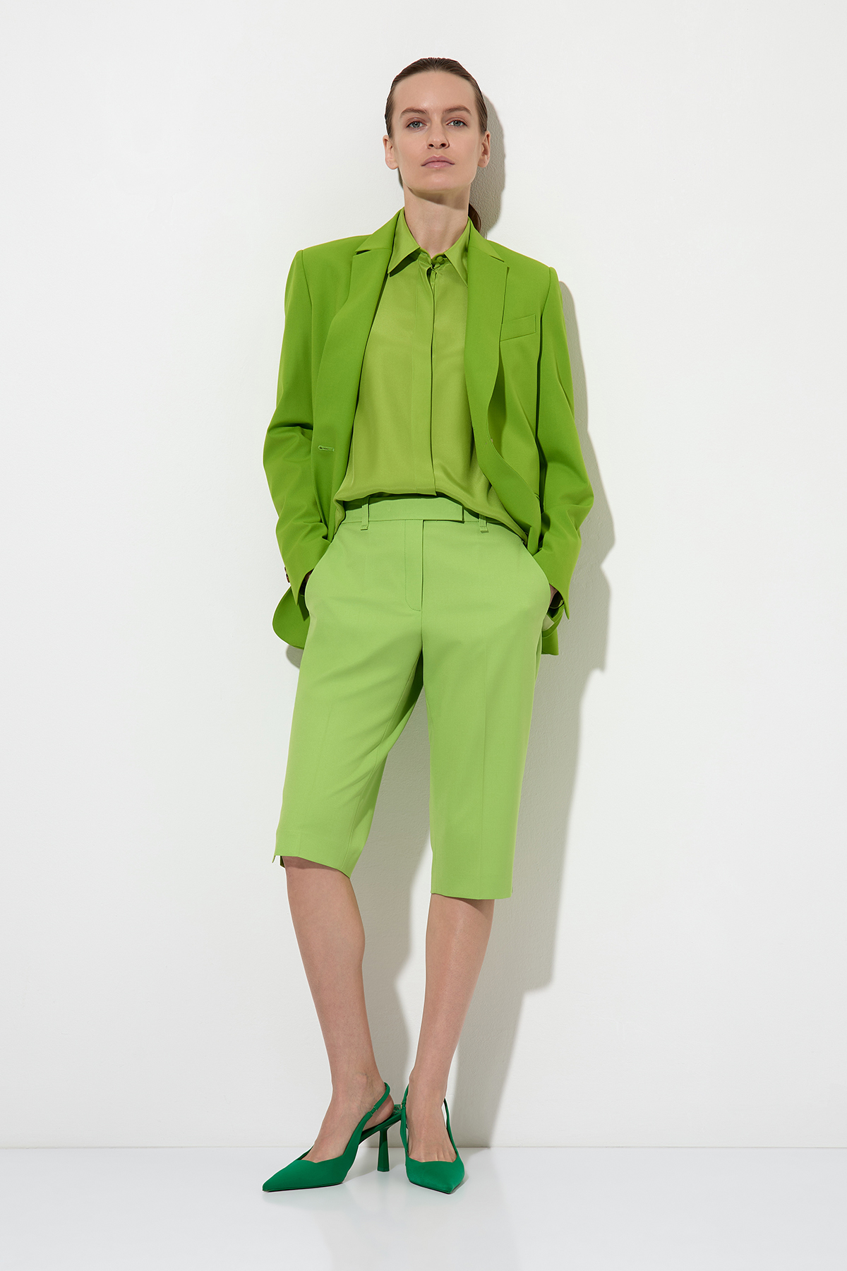 Бриджи VASSA&Co, пол женский, цвет зеленый, фото №3