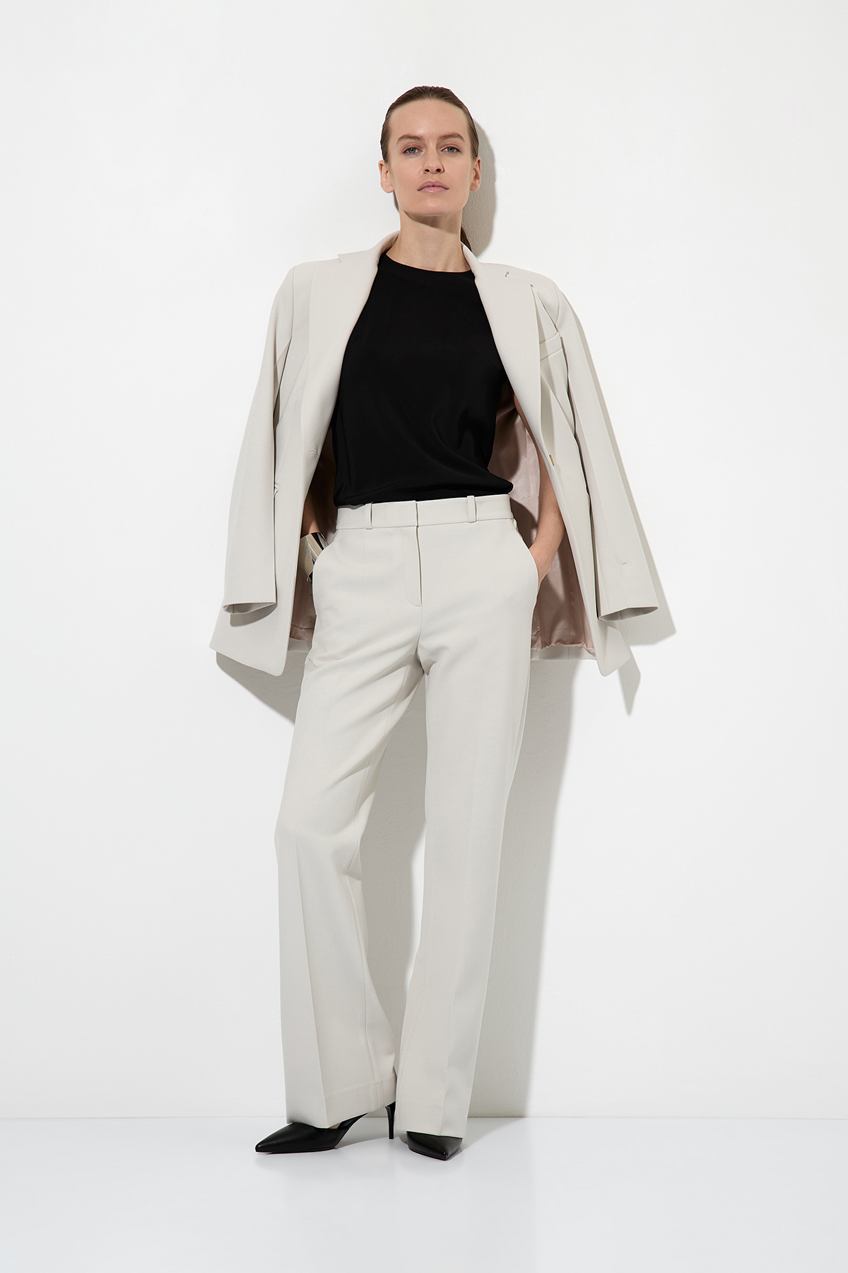 Базовый топ VASSA&Co, пол женский, цвет черный