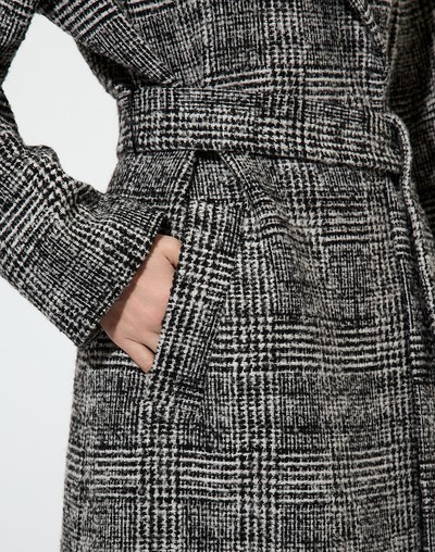 Пальто со съемной манишкой VASSA&Co, пол женский, цвет черный, фото №4