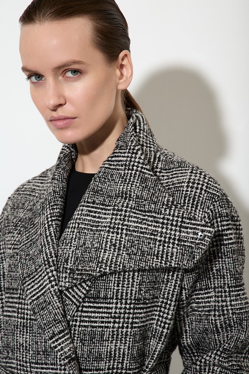 Пальто со съемной манишкой VASSA&Co, пол женский, цвет черный, фото №5