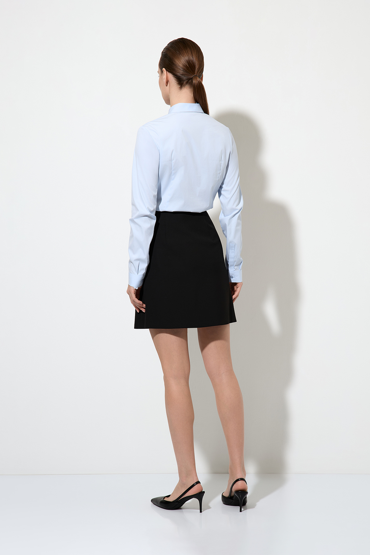 Skirt VASSA&Co, пол female, цвет black