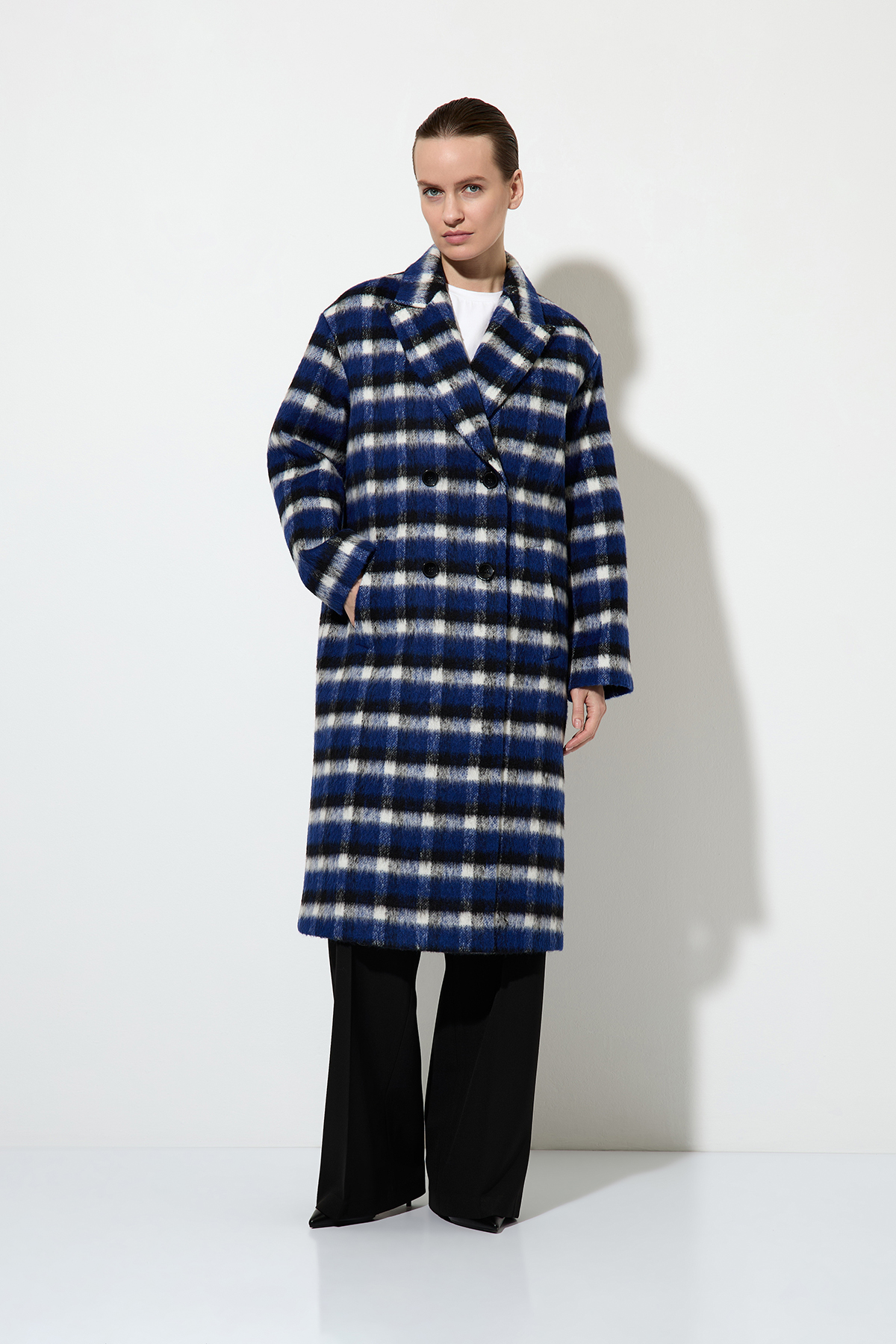 Пальто VASSA&Co, пол женский, цвет синий