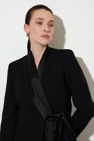 Jacket with a tie at the waist VASSA&Co, пол female, цвет black, фото №4