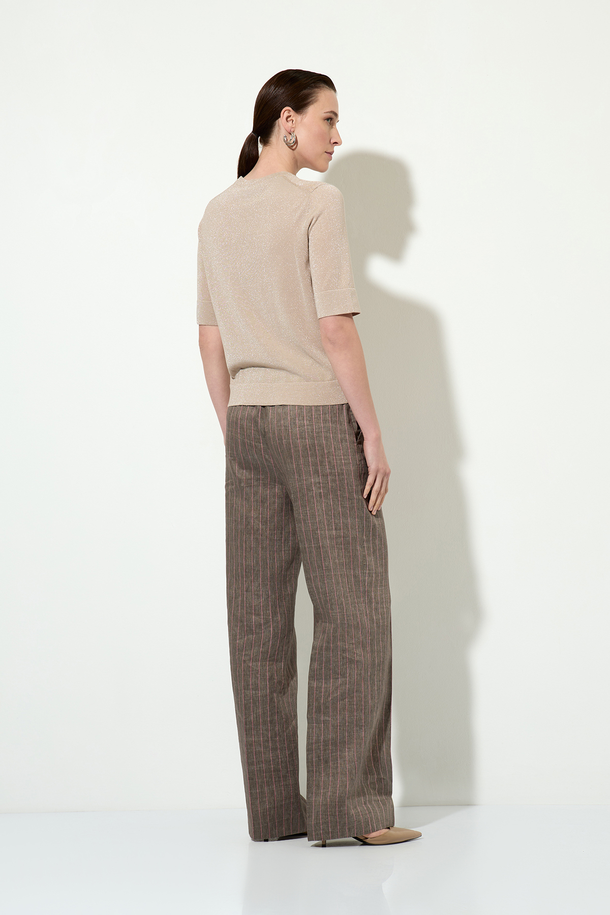 Top VASSA&Co, пол female, цвет бежевый