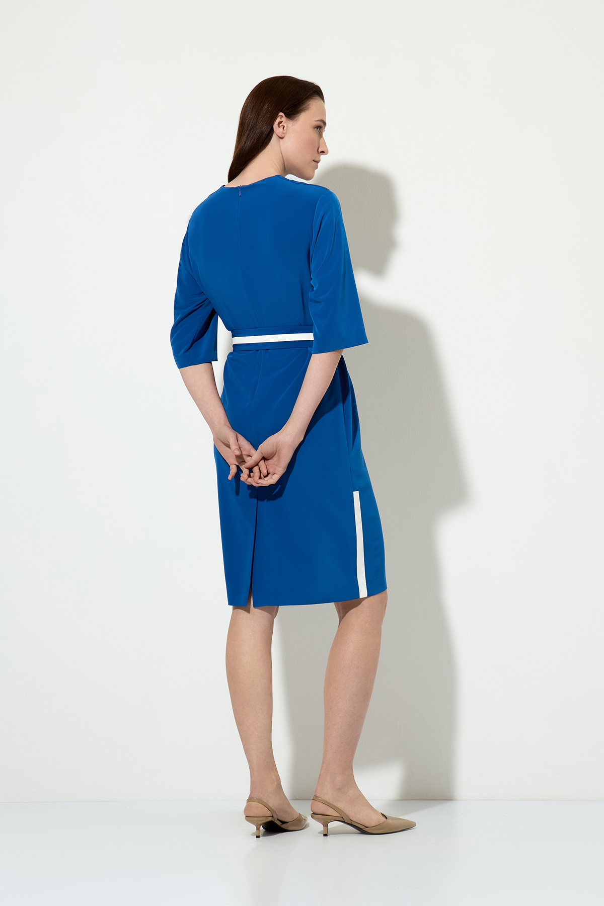 Платье VASSA&Co, пол женский, цвет синий