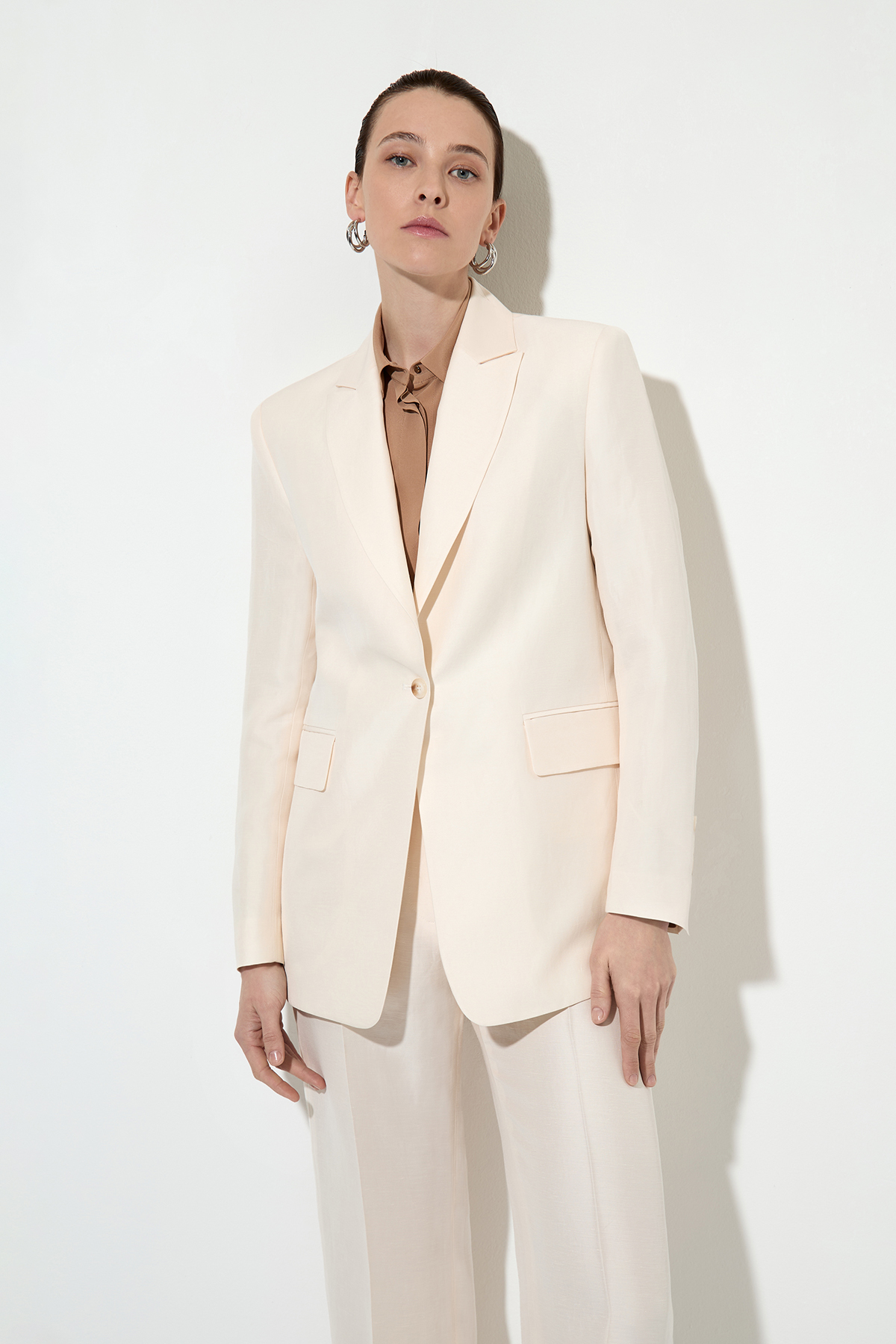 Single-breasted half-linen jacket , пол female, цвет milky color, фото №5