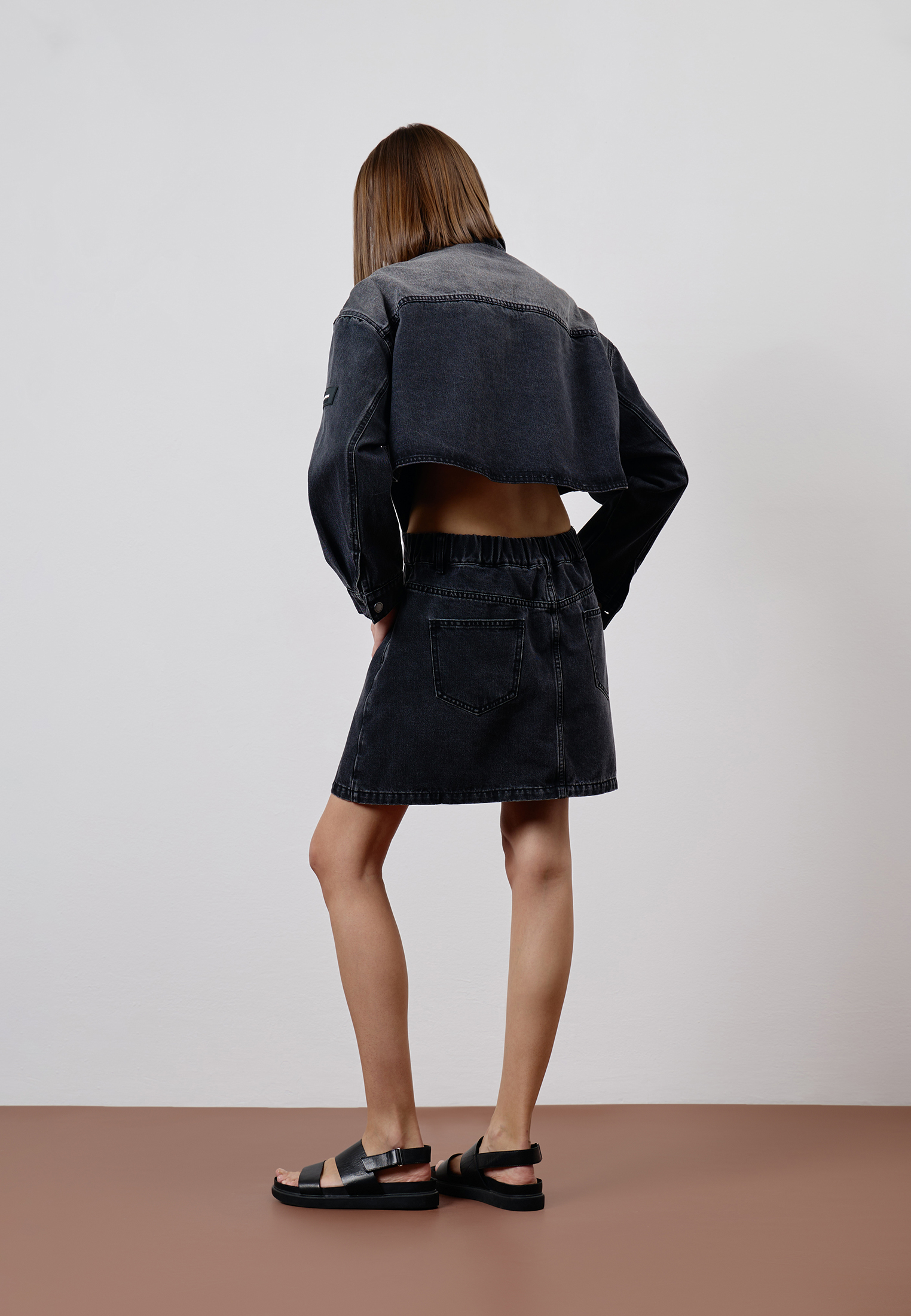 Dress VASSA CODE, пол female, цвет серый