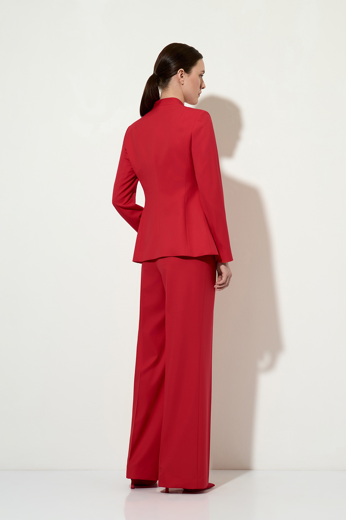 Жакет с асимметричным бортом VASSA&Co, пол женский, цвет красный