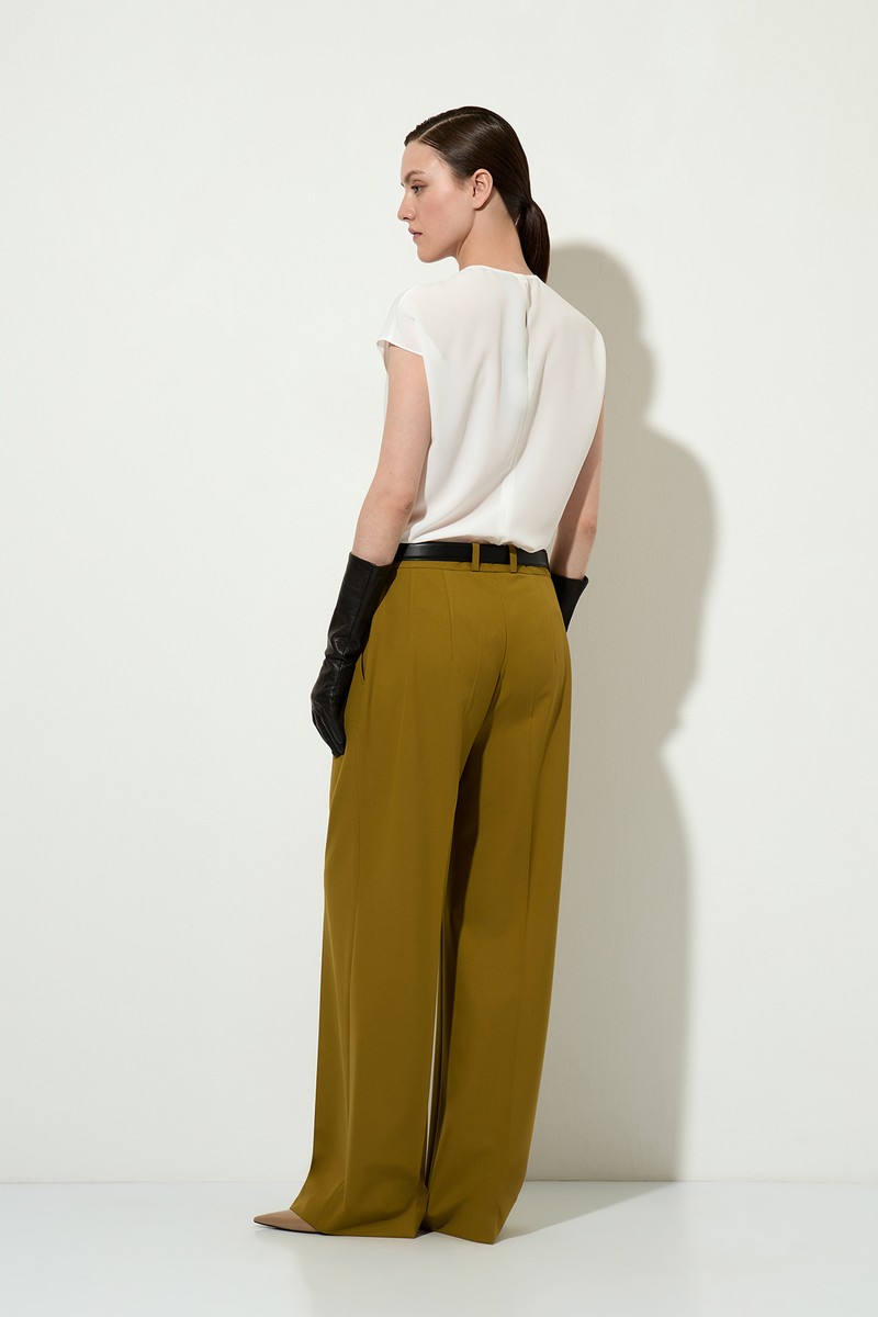 Брюки прямого кроя female БРЮКИ VASSA&Co Brown 2