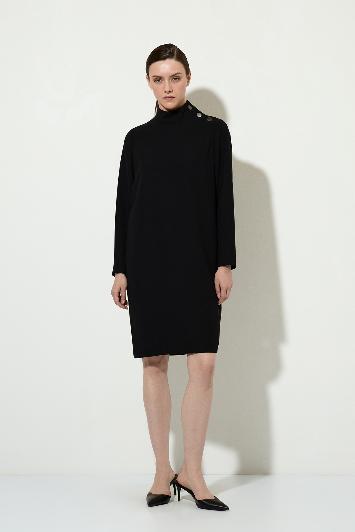 Платье VASSA&Co, пол женский, цвет черный