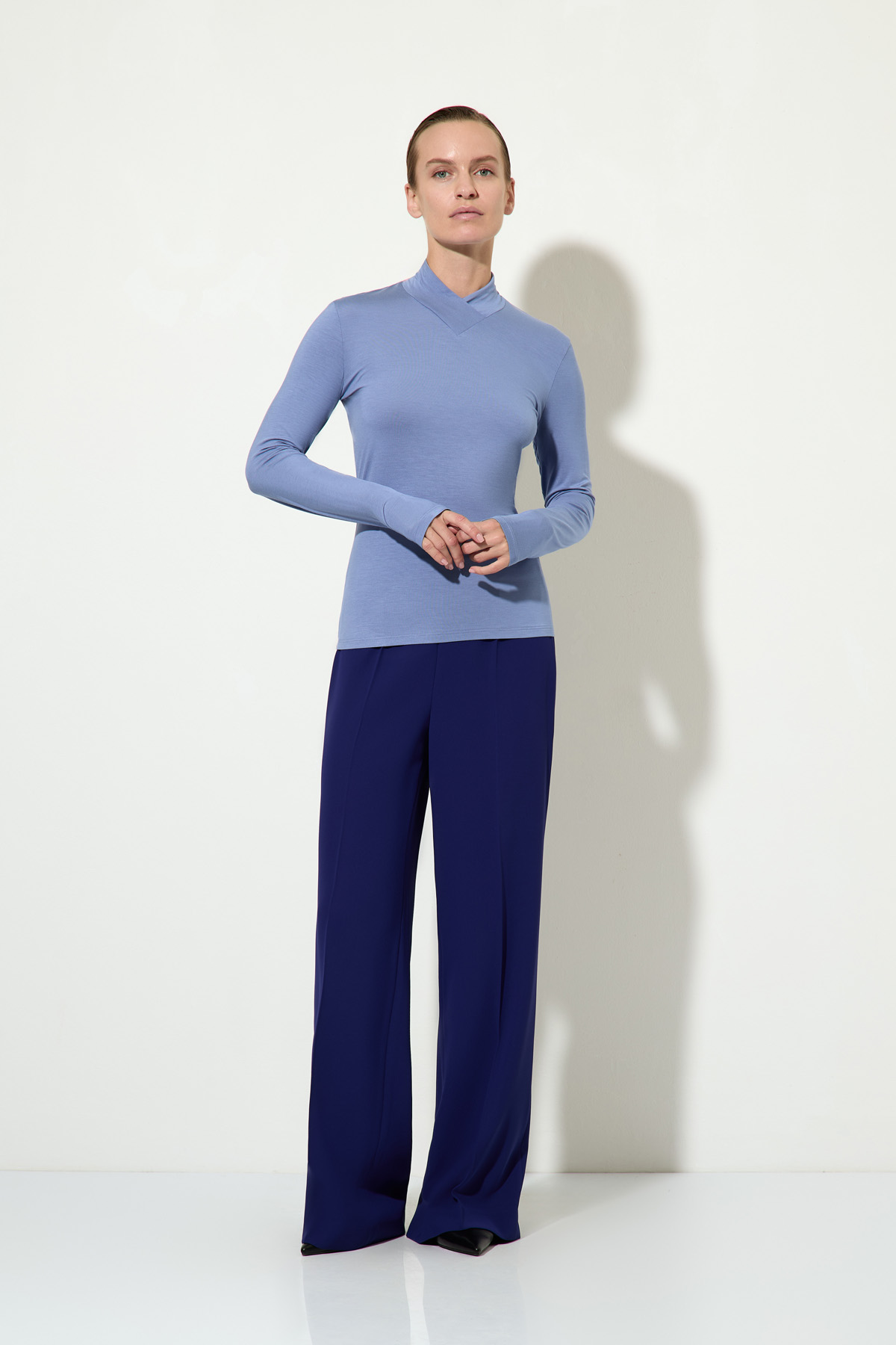 Водолазка VASSA&Co, пол женский, цвет голубой